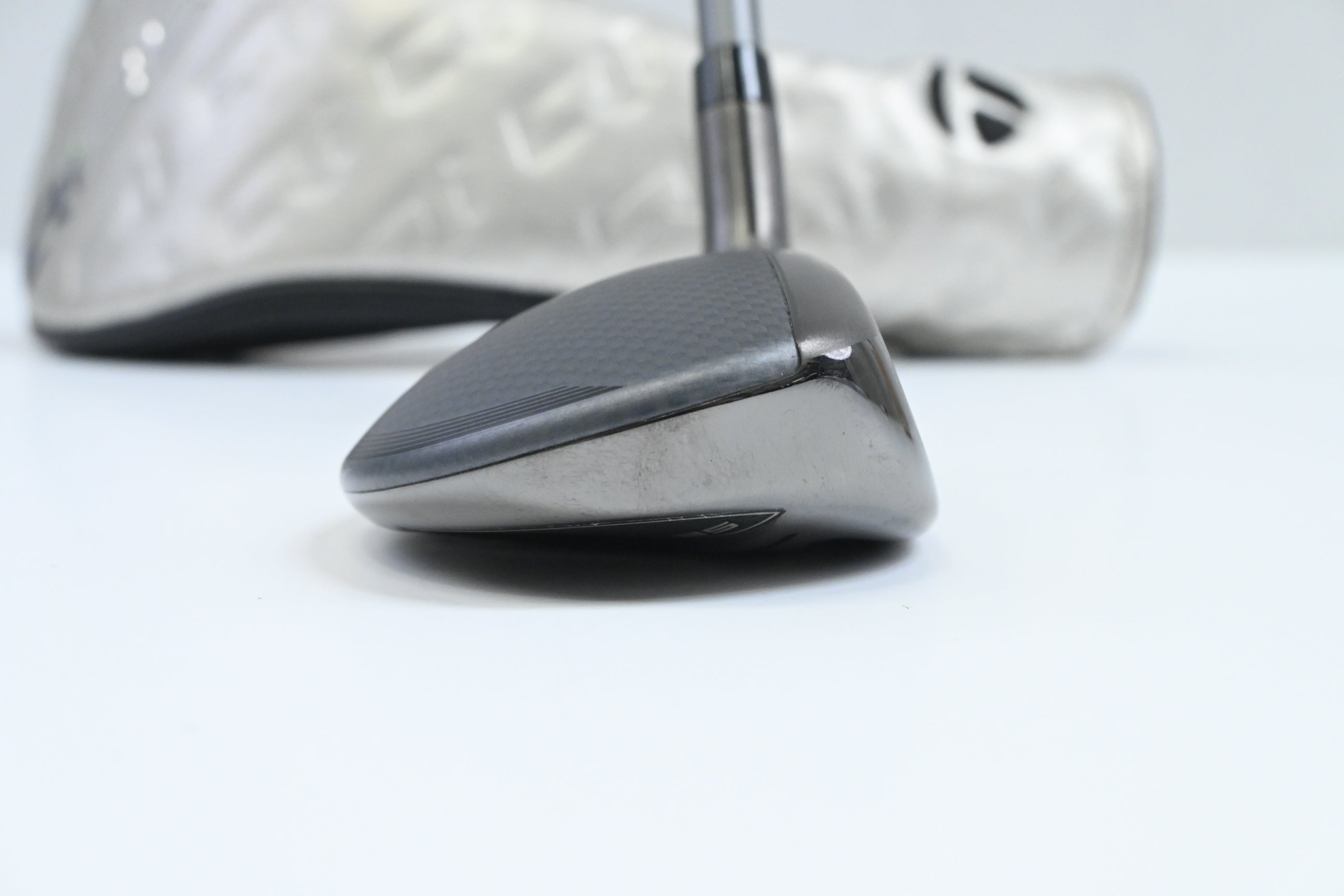 Taylormade Qi35 Max #3 Hybrid / 20 Degree / Regular Flex Fujikura AirSpeeder 50