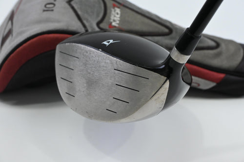 Wilson Deep Red Driver / 10.5 Degree / Regular Flex Deep Red Shaft