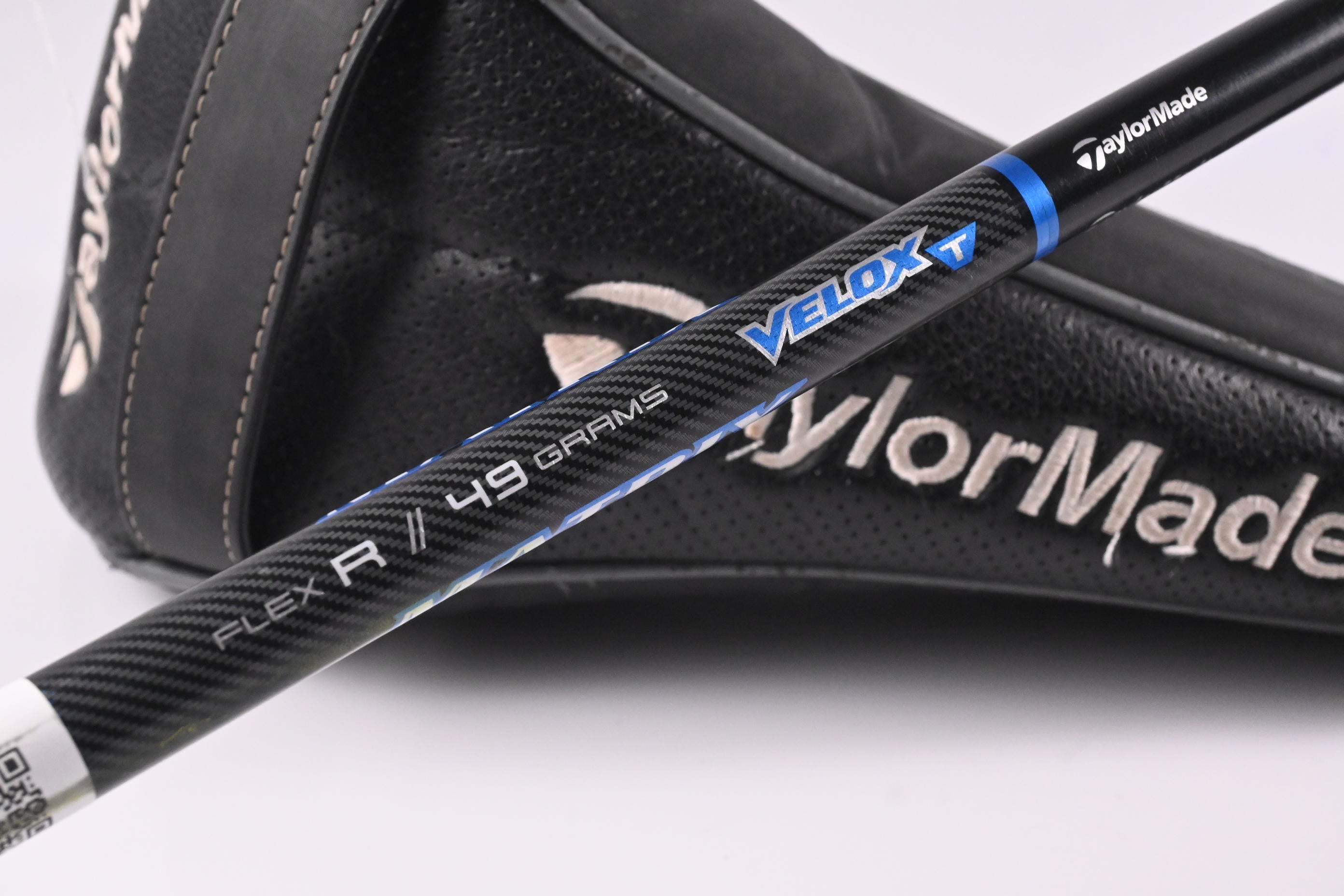 Taylormade Jetspeed Driver / 10.5 Degree / Regular Flex Matrix Velox T 49 Shaft