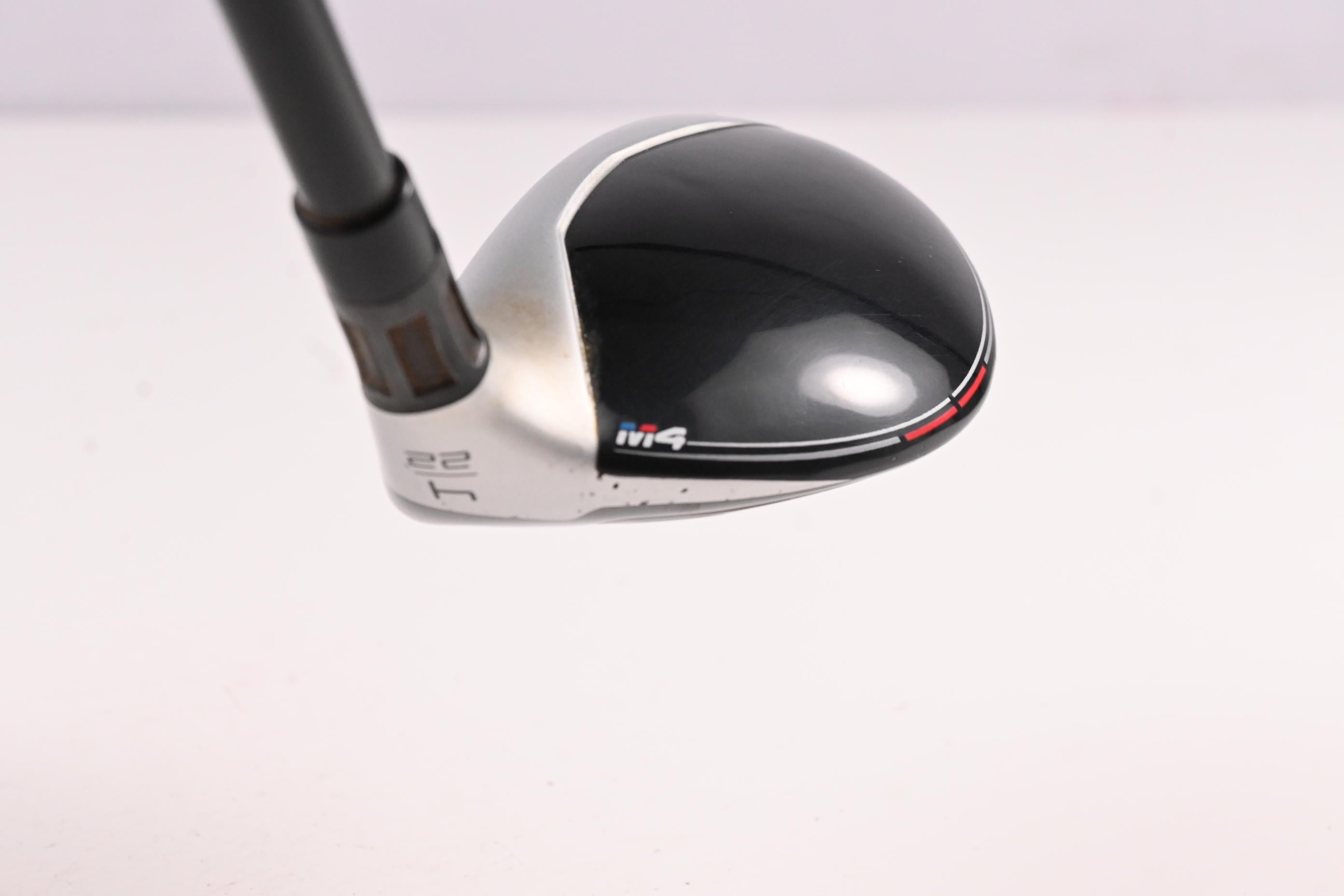 Taylormade M4 #4 Hybrid / 22 Degree / Regular Flex Fujikura Atmos Red 6 Shaft