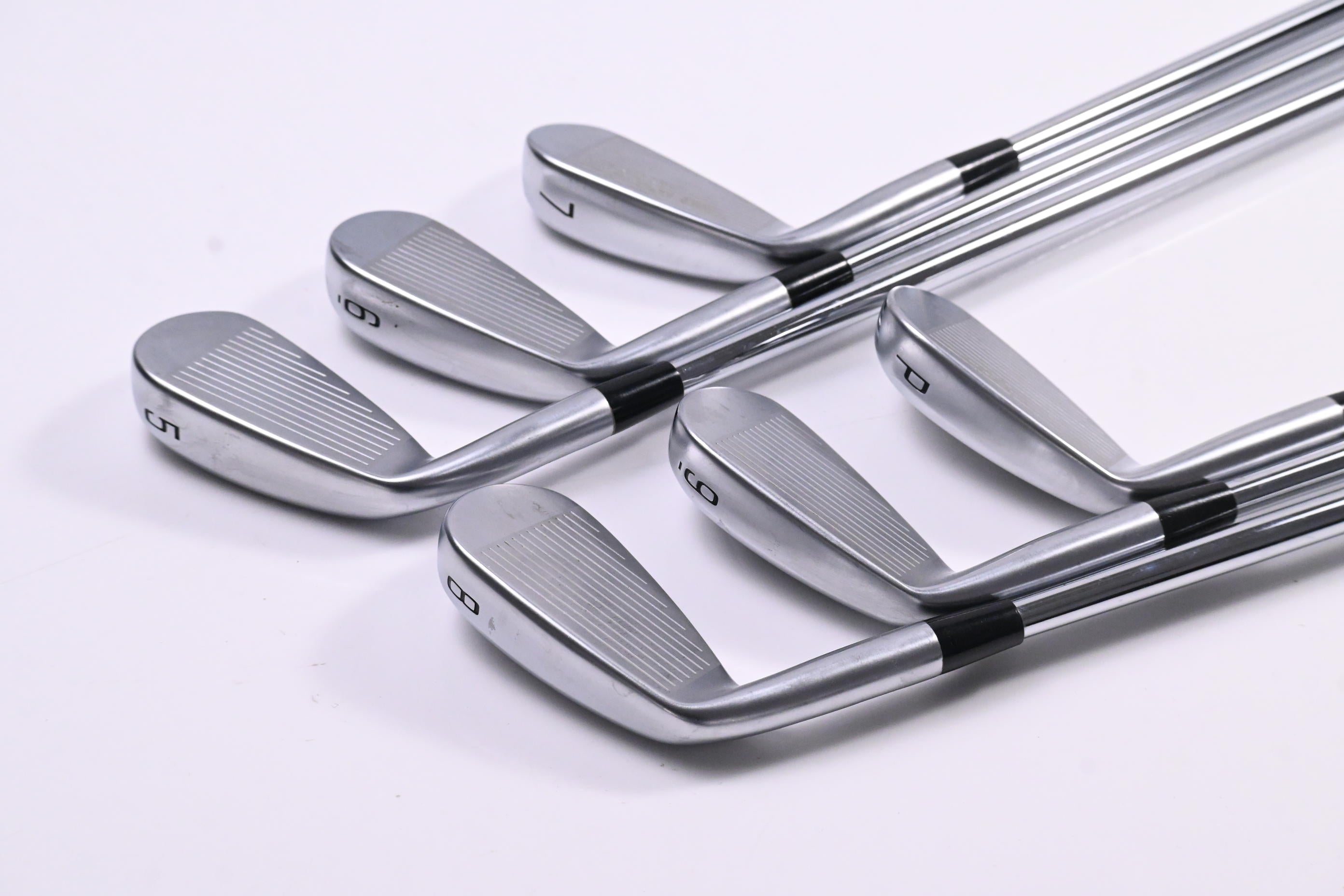 Mizuno JPX 925 Hot Metal Pro Irons / 5-PW / Regular Flex Dynamic Gold 105 R300