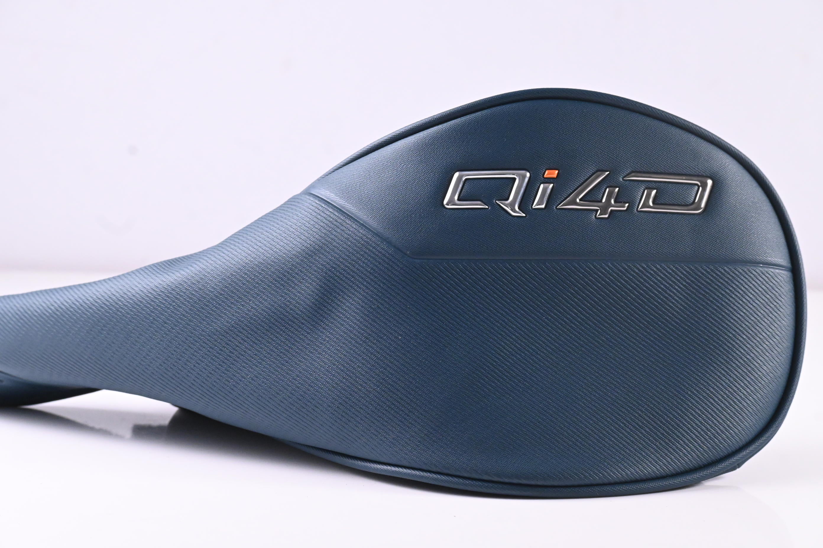 Taylormade Qi4D Driver / 9 Degree / Regular Flex Reax Blue 50 Shaft