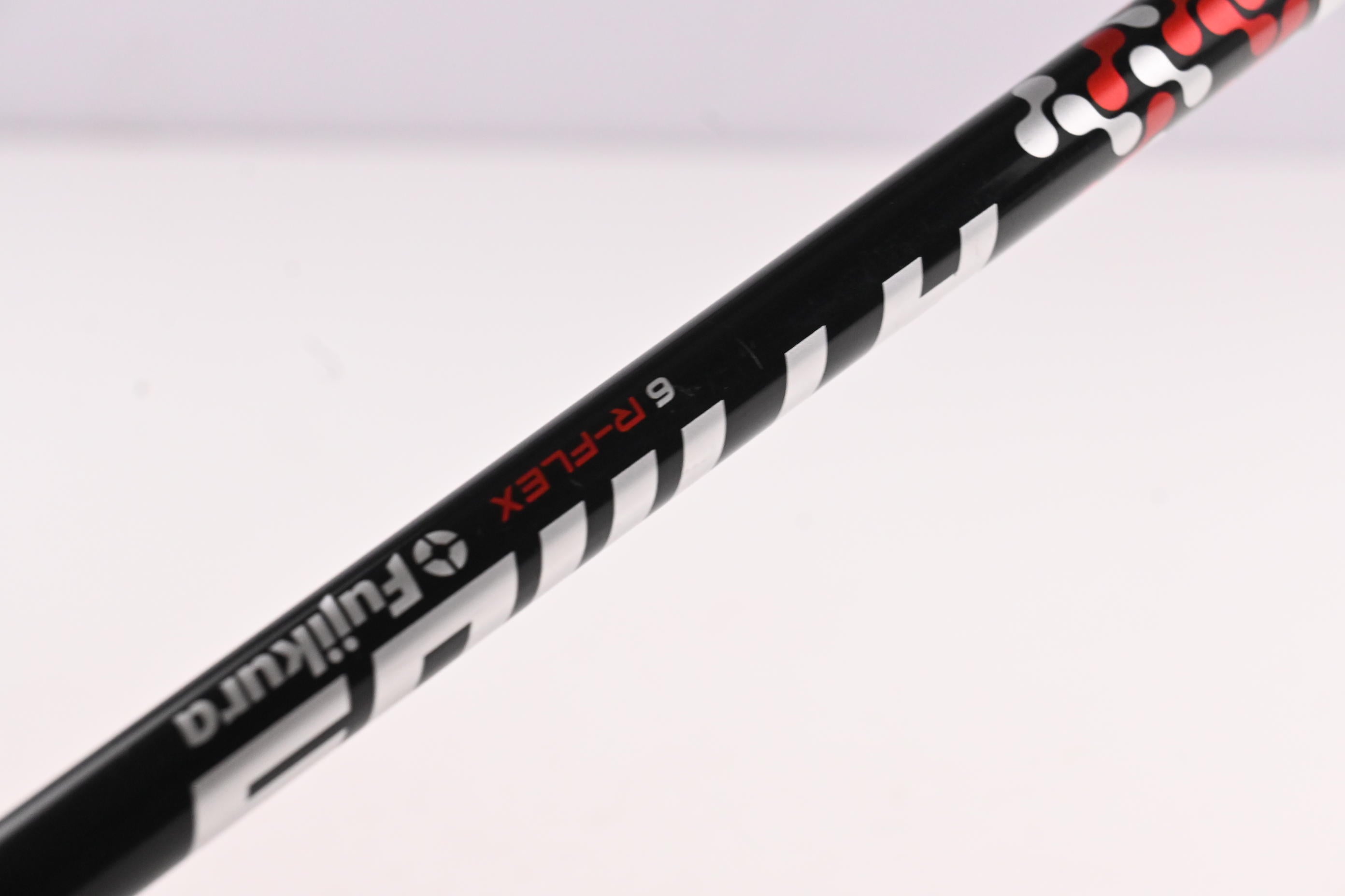 Taylormade M4 #4 Hybrid / 22 Degree / Regular Flex Fujikura Atmos Red 6 Shaft