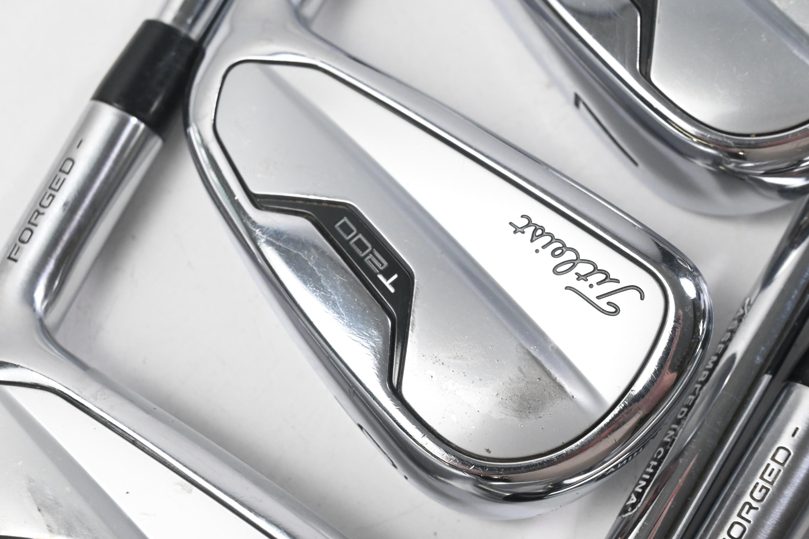 Titleist T200 2021 Irons / 5-PW+GW / Stiff Flex AMT Black S300 Shafts