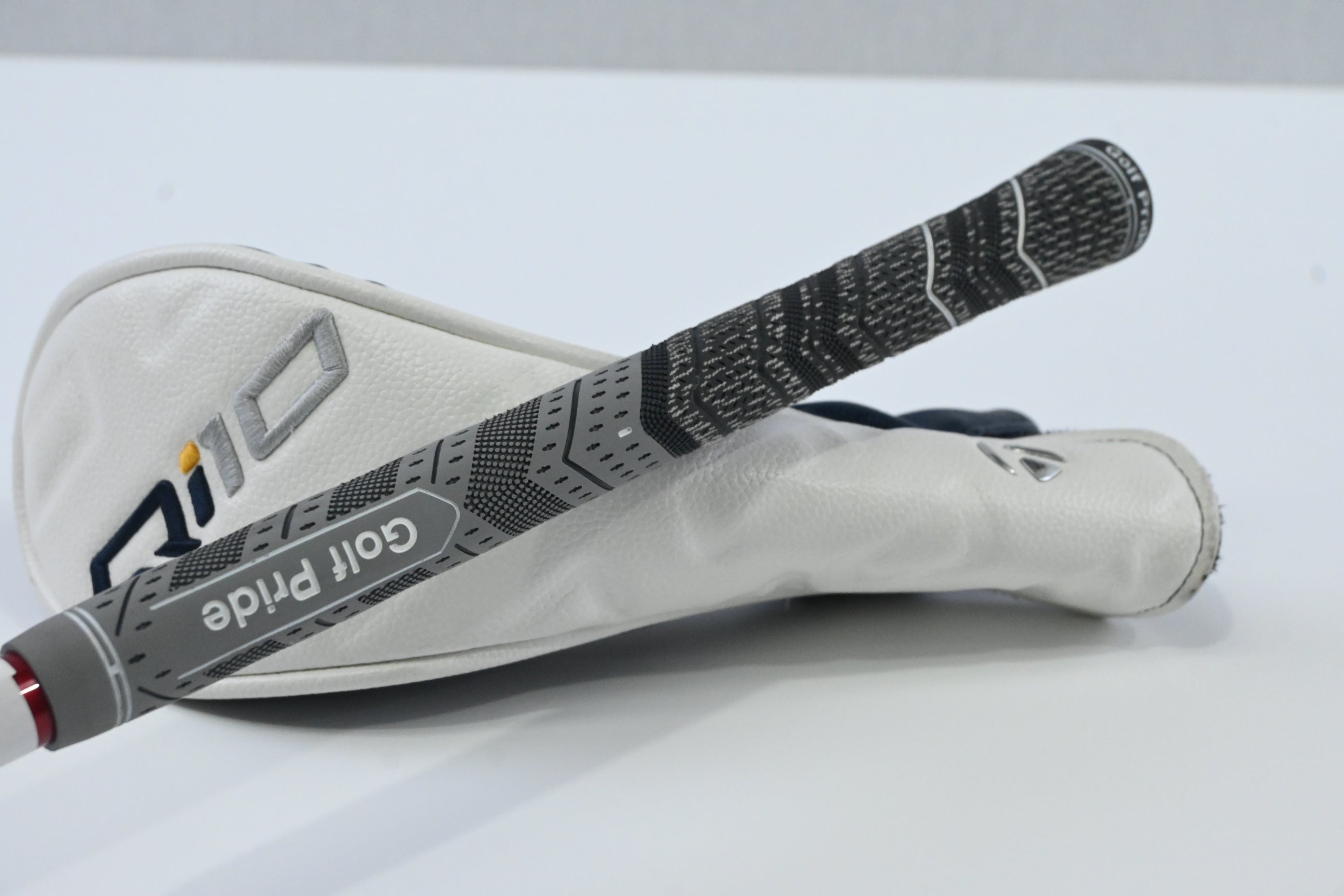 Taylormade Qi10 #4 Hybrid / 22 Degree / X-Flex HZRDUS Smoke Red RDX 80 Shaft