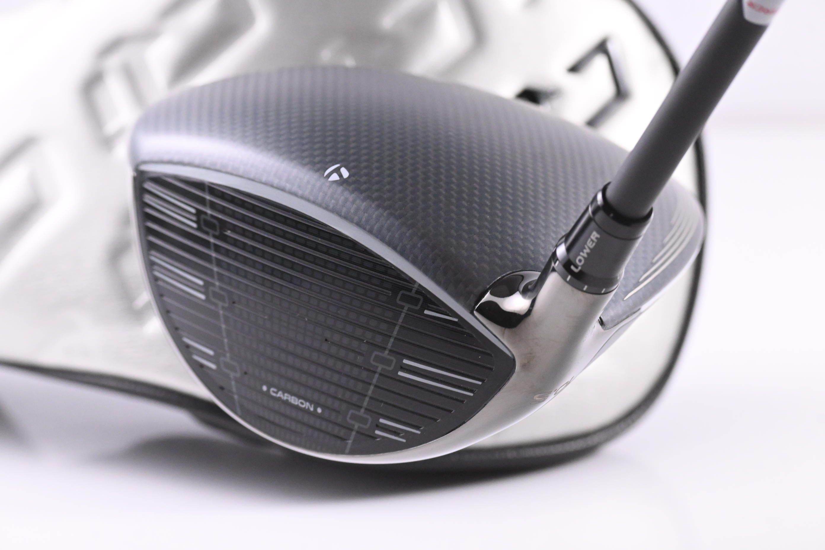 Taylormade Qi35 Max Lite Driver / 10.5 Degree / Regular Flex Vanquish 4 Shaft