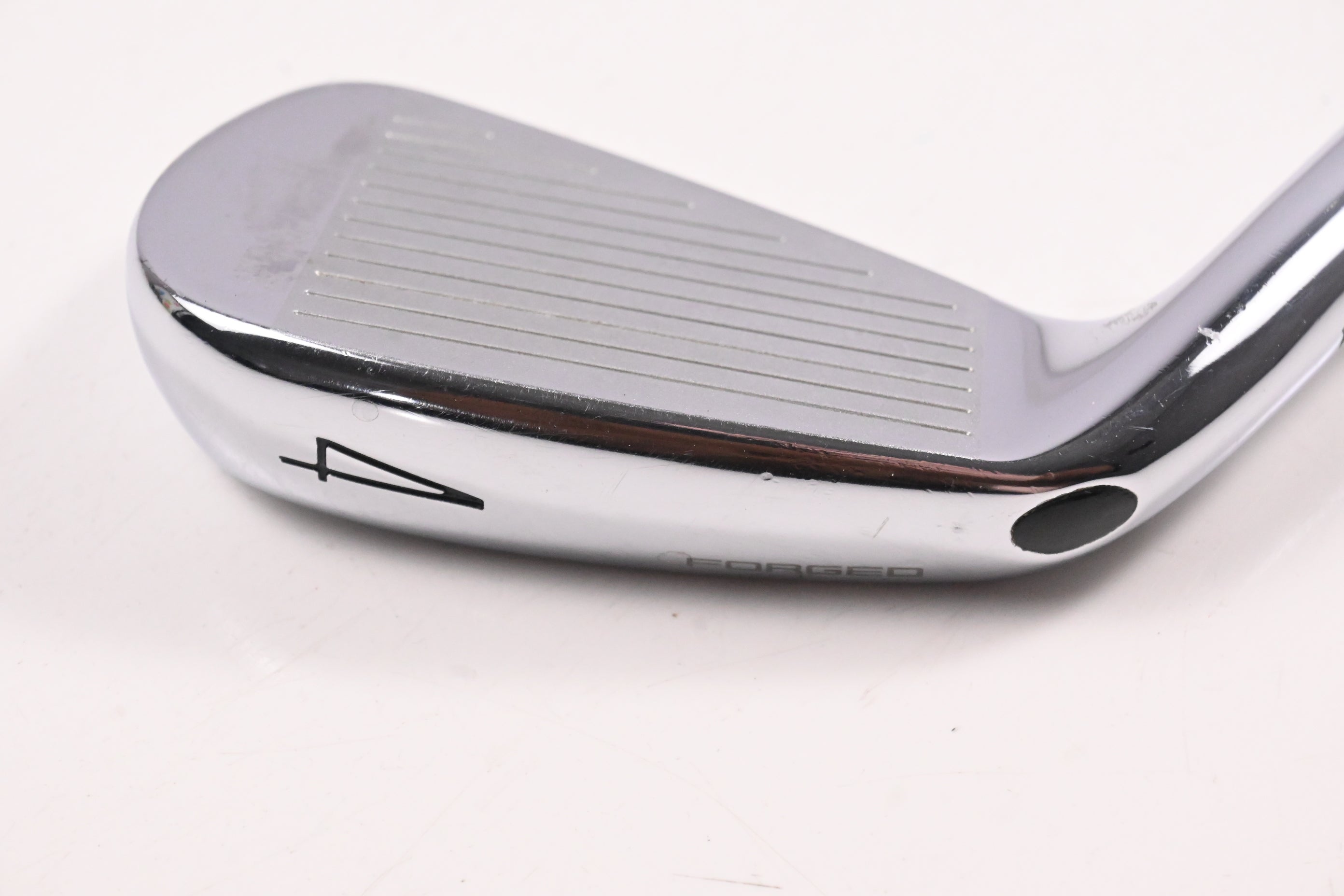 Wilson Staff Model CB 2024 #4 Iron / 23 Degree / Stiff Flex Dynamic Gold S300