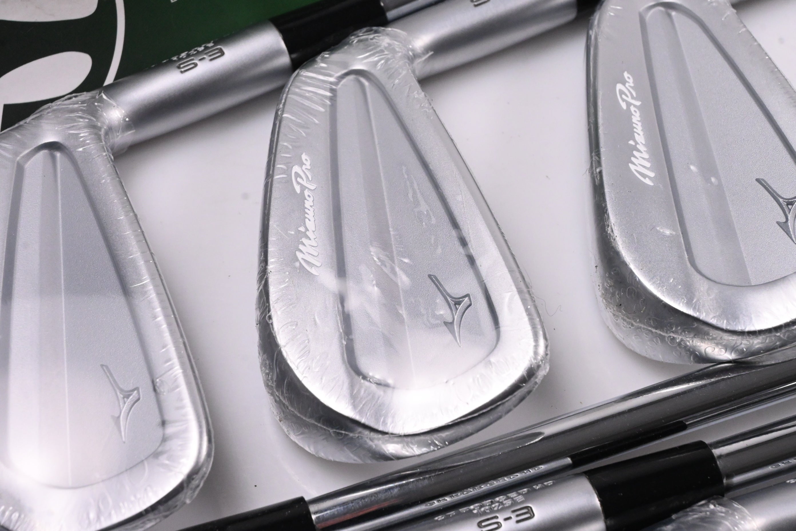 Mizuno Pro S-3 Irons / 4-PW / Stiff Flex Project X Shafts