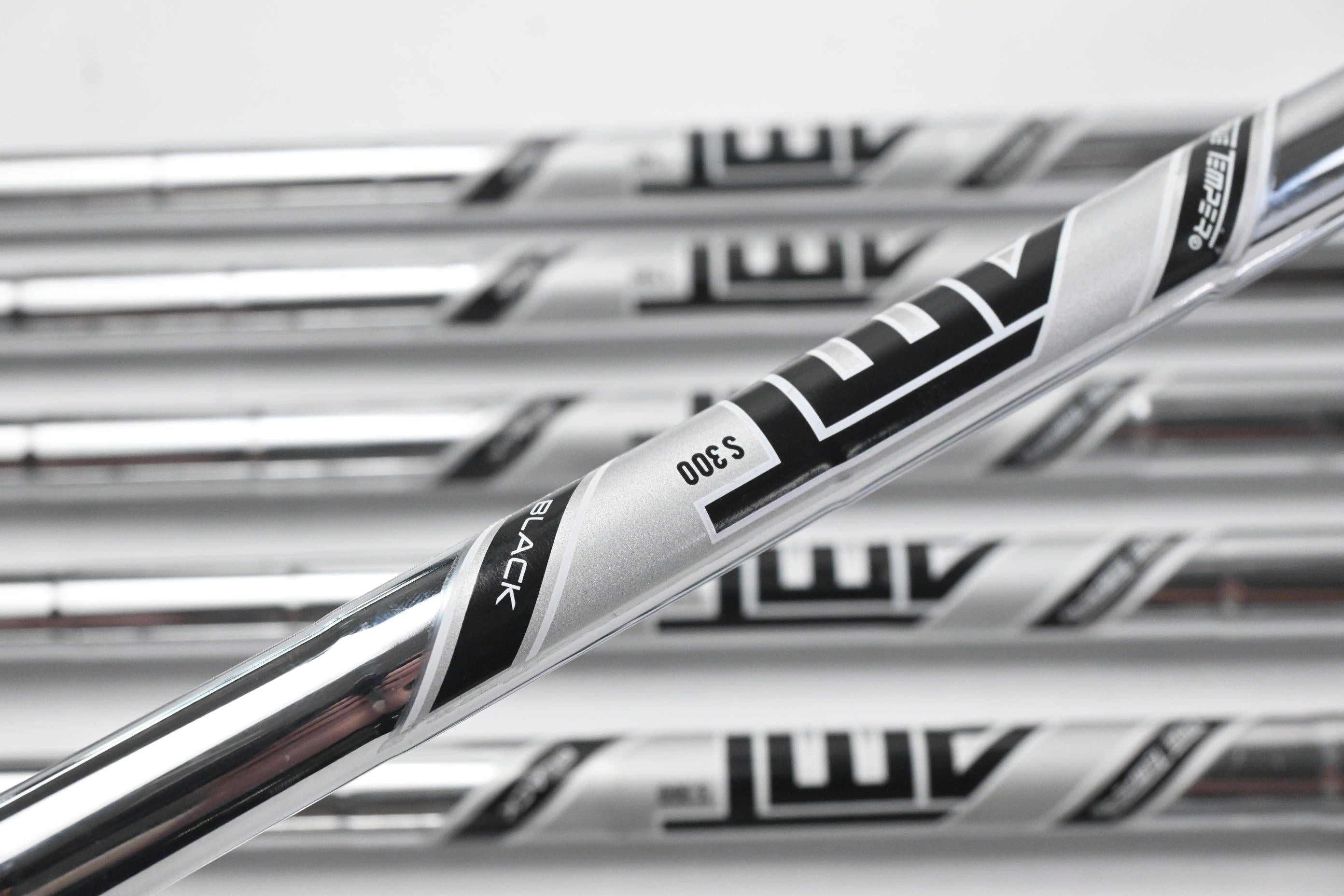 Titleist T200 2021 Irons / 5-PW+GW / Stiff Flex AMT Black S300 Shafts