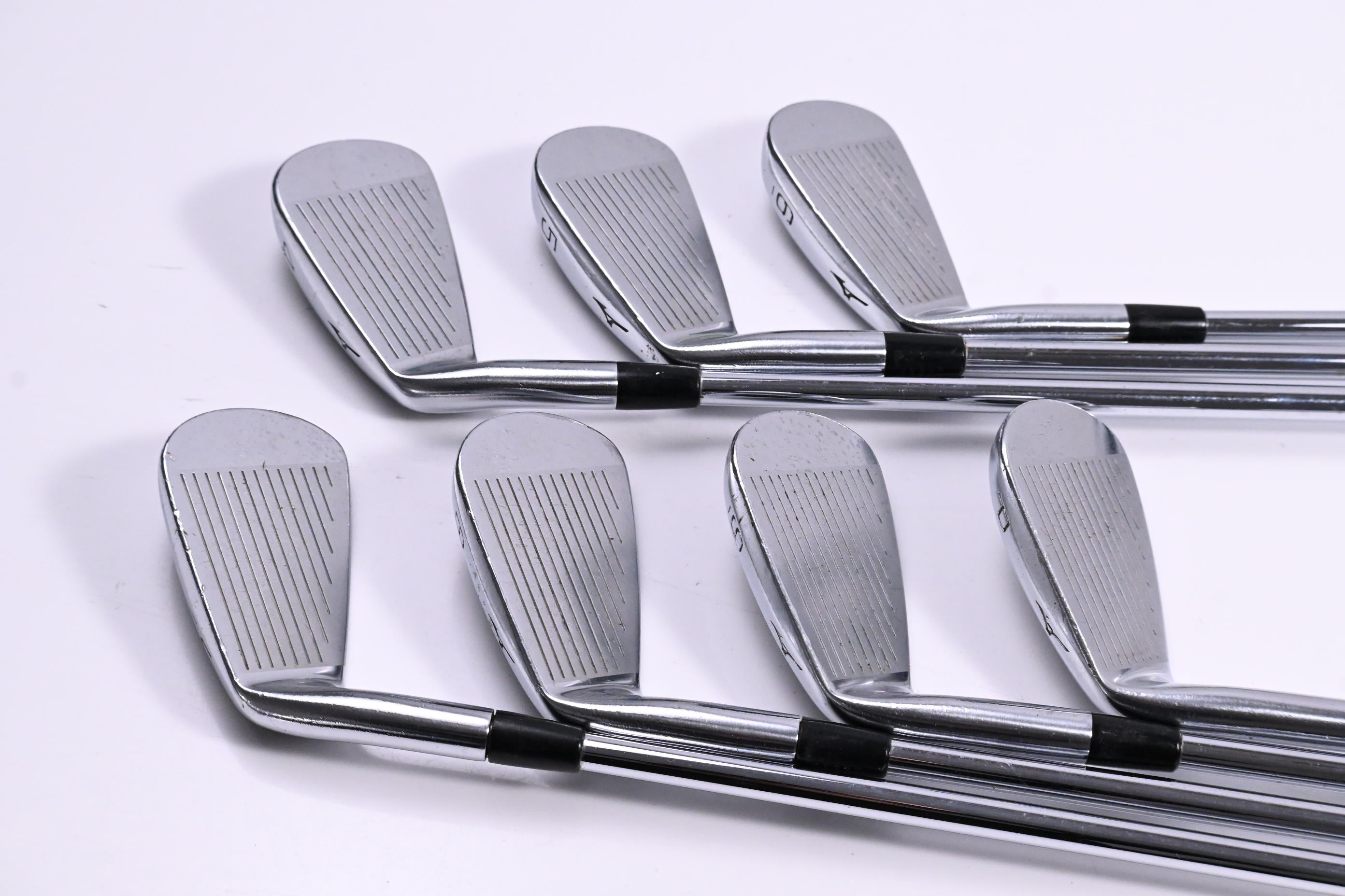 Mizuno MX-200 Irons / 4-PW / Regular Flex Dynamic Gold R300 Shafts