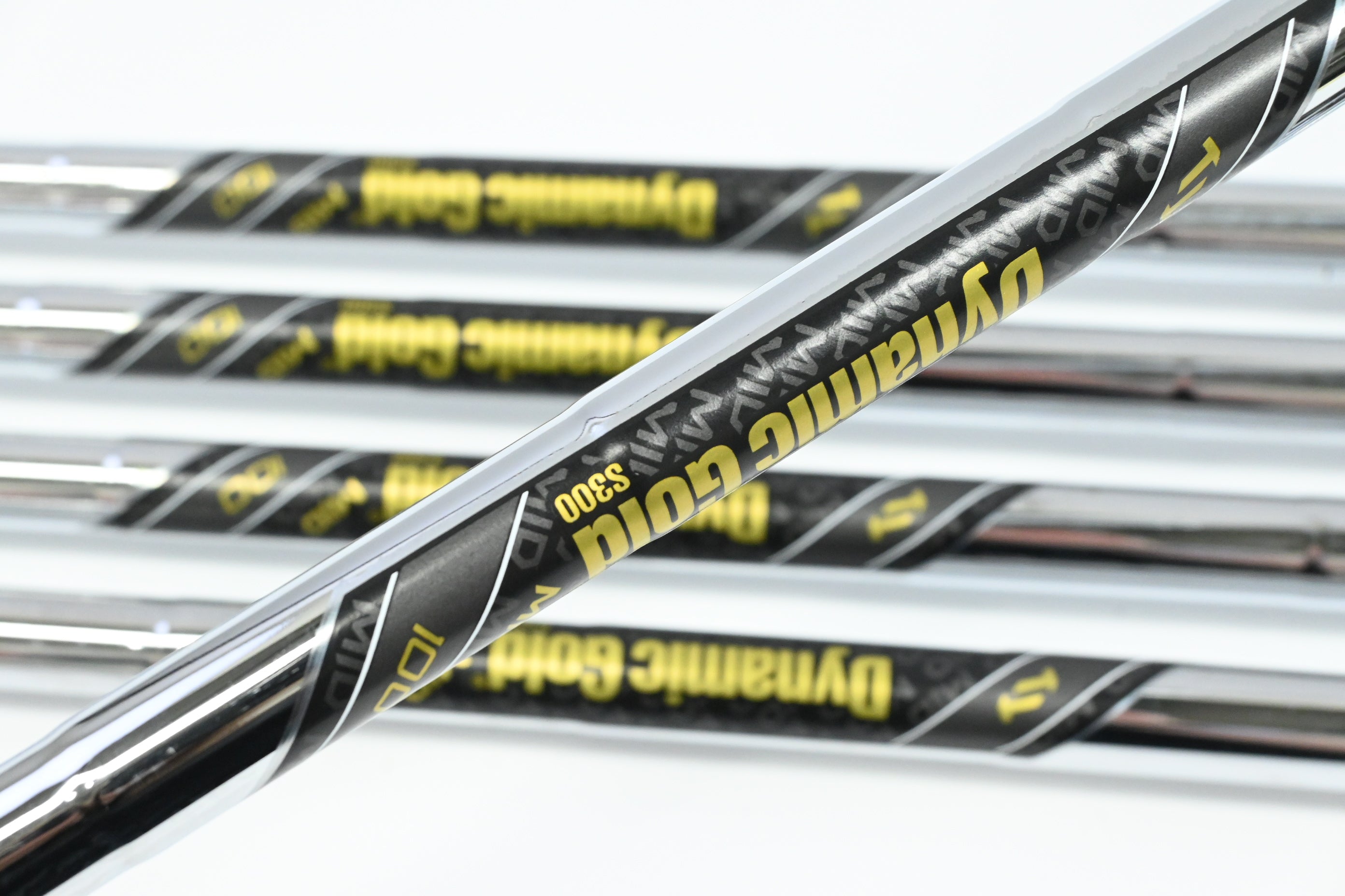 Ping i530 Irons / 6-PW / White Dot / Stiff Flex Dynamic Gold 100 S300 Shafts