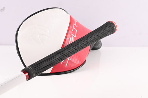 Taylormade Stealth Plus Driver / 10.5 Degree / Regular Flex HZRDUS RDX Red 60