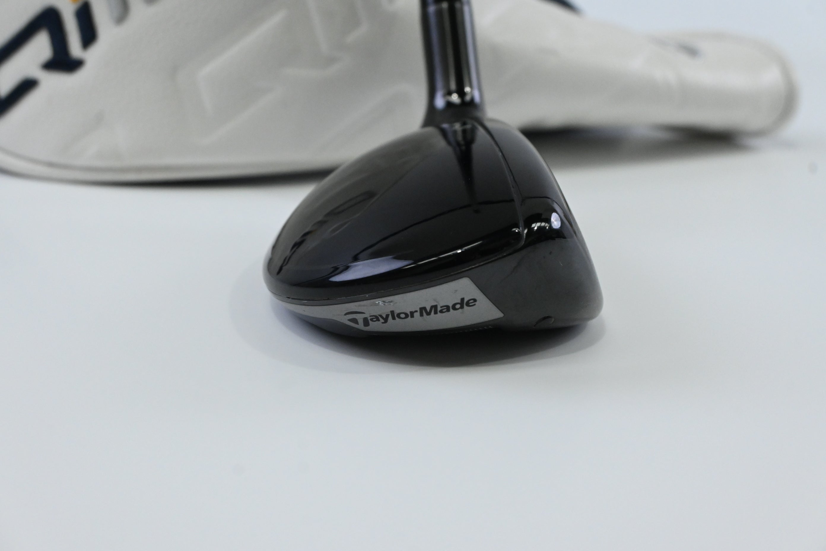 Taylormade Qi10 #4 Hybrid / 22 Degree / Regular Flex Fujikura Ventus TR Blue 6