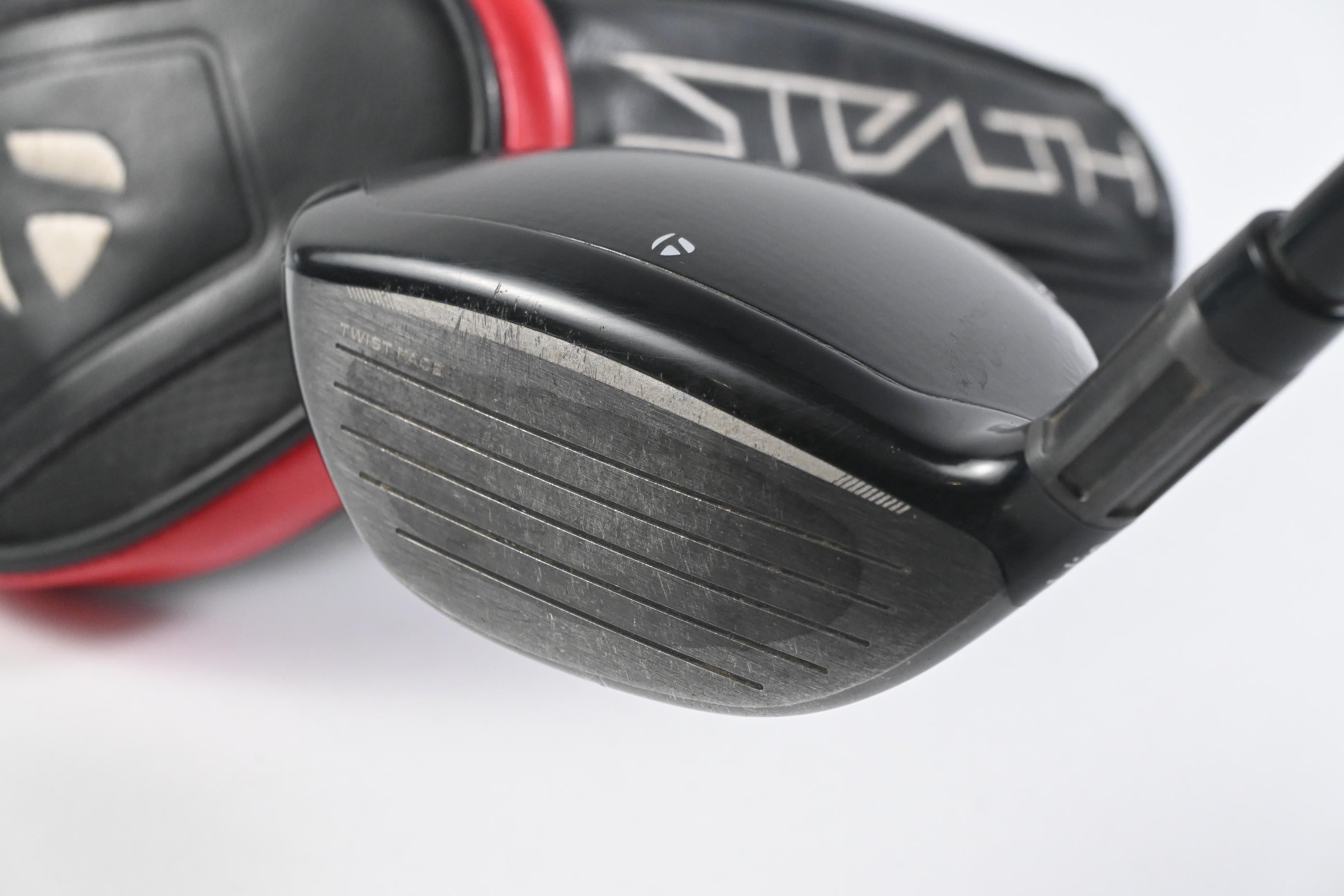 Taylormade Stealth #3HL Wood / 16.5 Degree / Regular Flex Fujikura Ventus Red 5