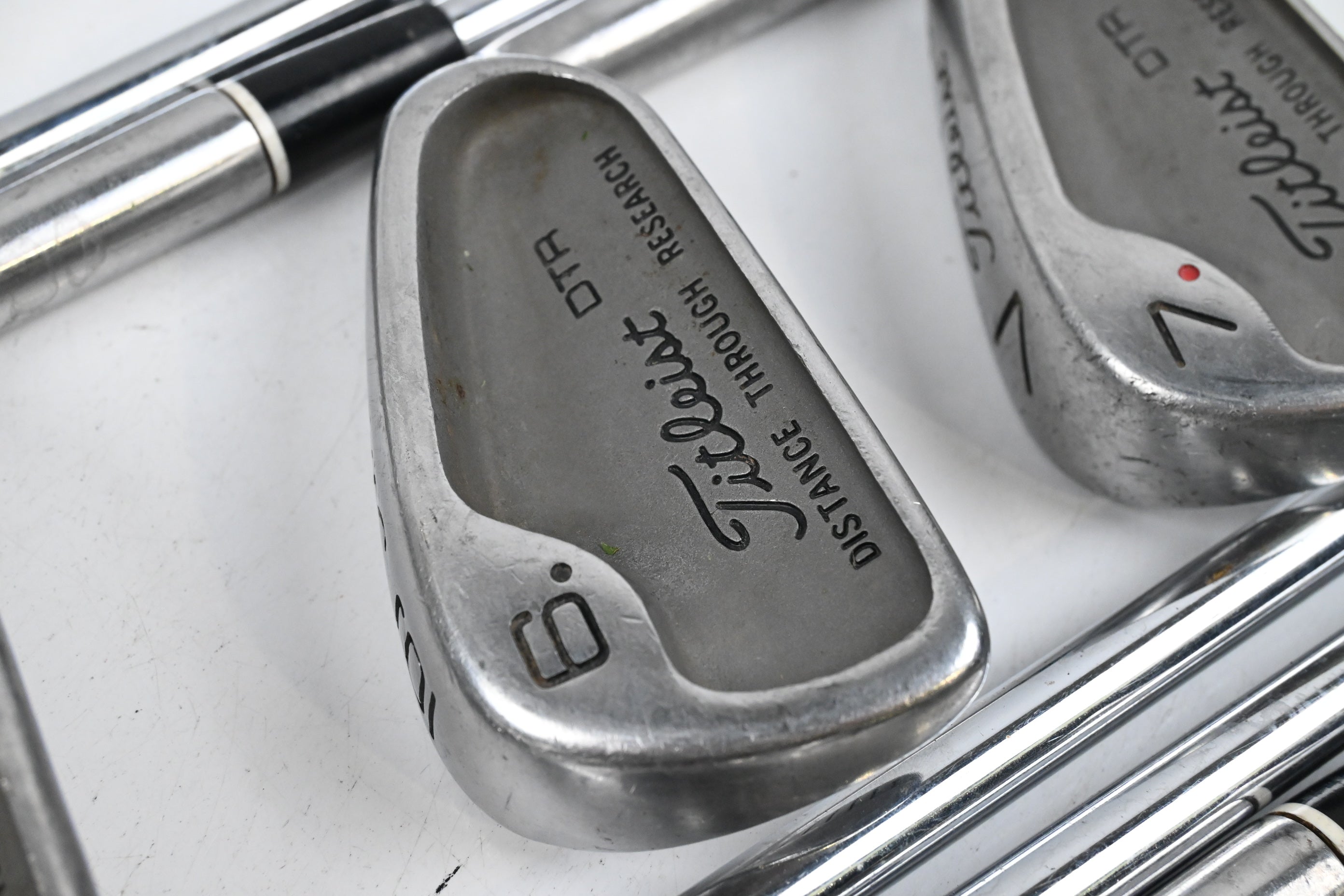 Titleist DTR Irons / 4-PW+SW / Regular Flex Dynamic Gold R300U Shafts