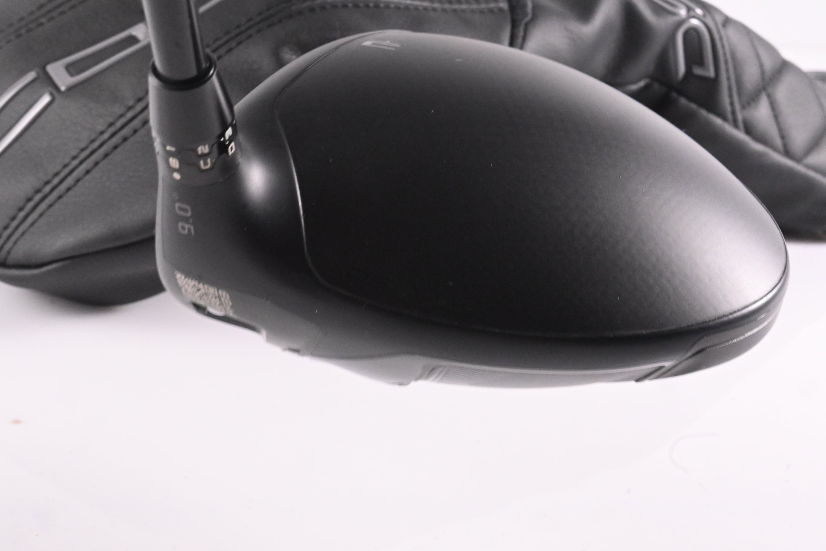 Cobra DS-Adapt LS Driver / 9 Degree / Stiff Flex Denali Black 60 Shaft