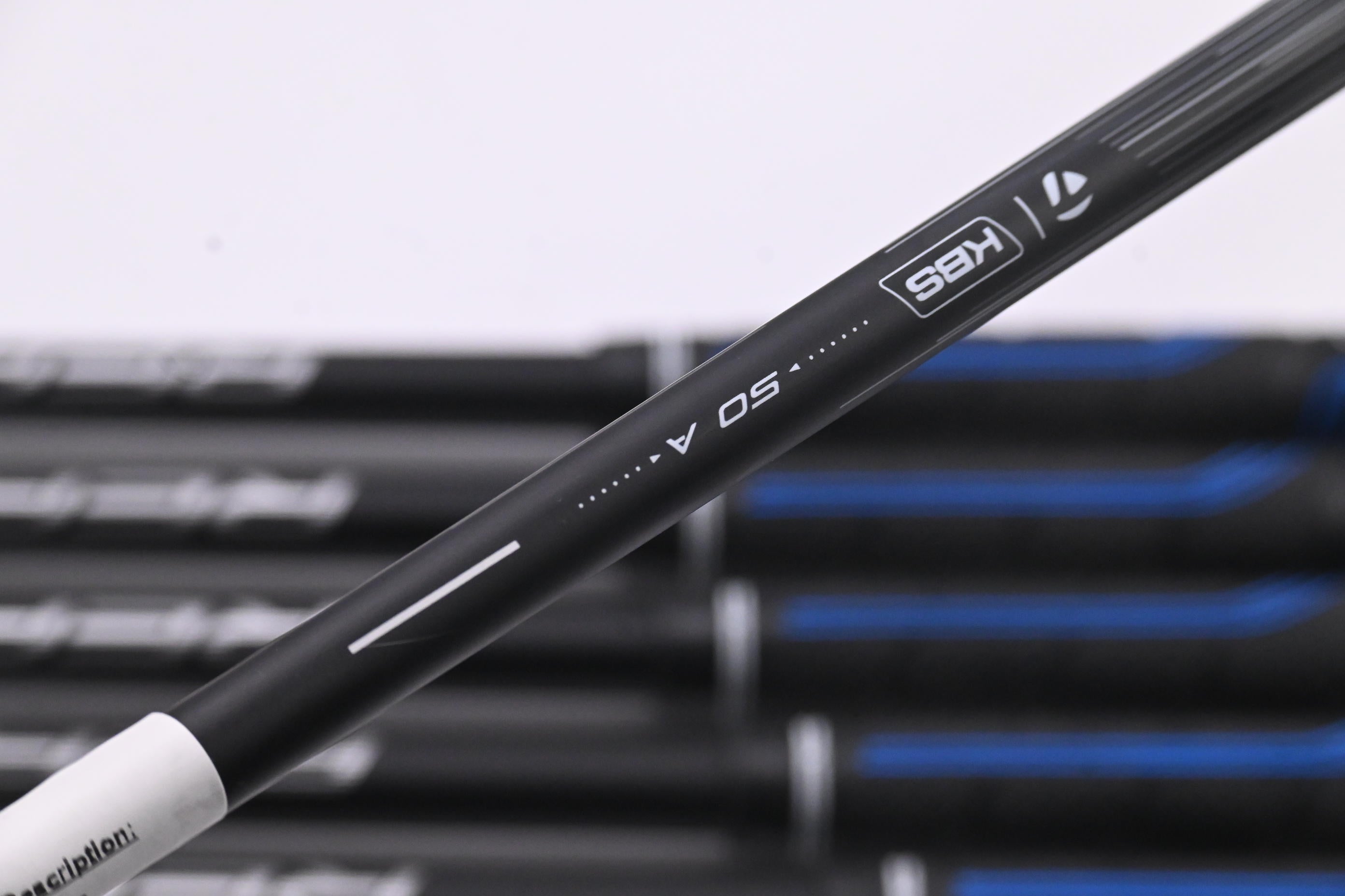 Taylormade Qi Max Irons / 6-PW+AW+SW / Senior Flex KBS REAX HL 50 Shafts