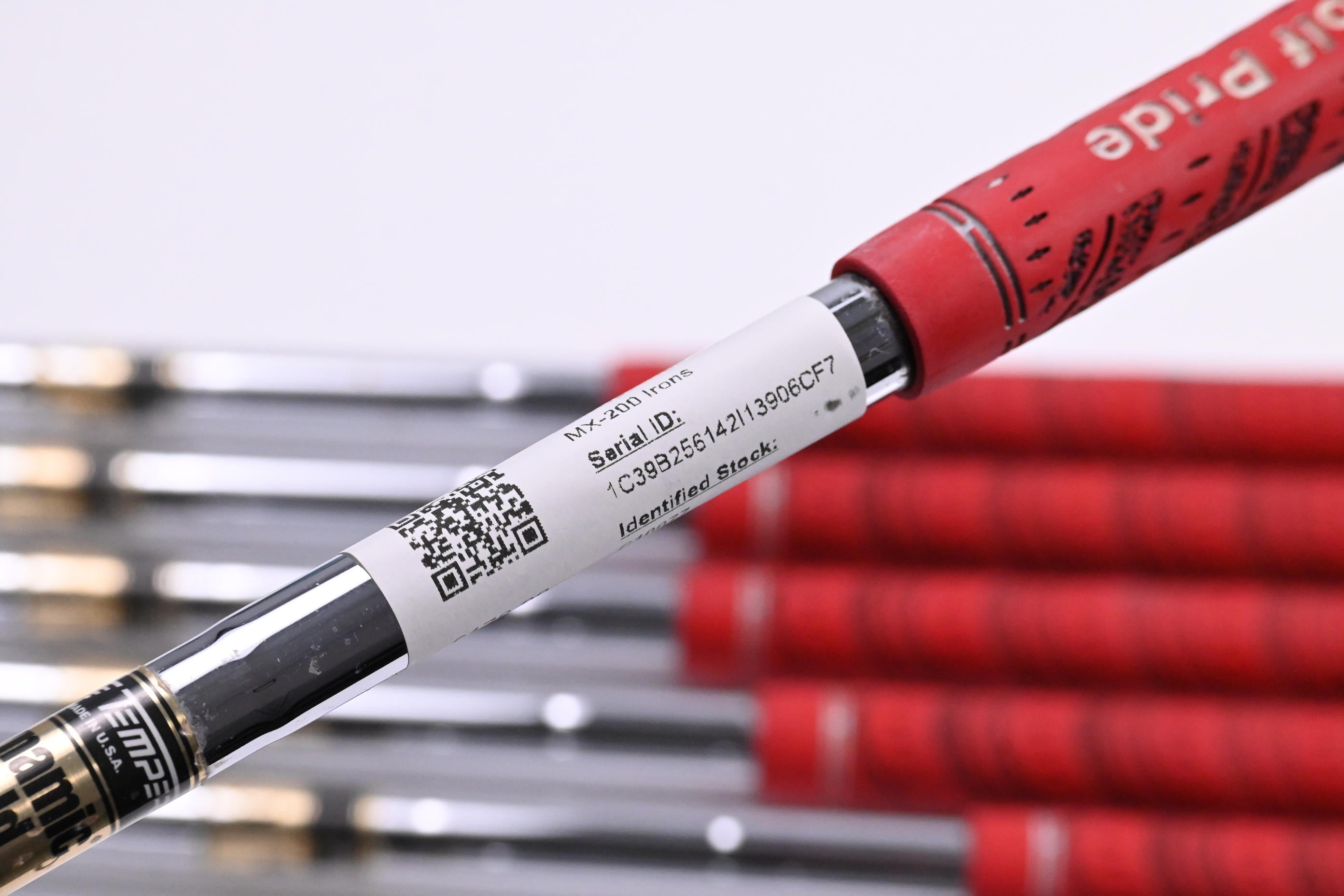 Mizuno MX-200 Irons / 4-PW / Regular Flex Dynamic Gold R300 Shafts