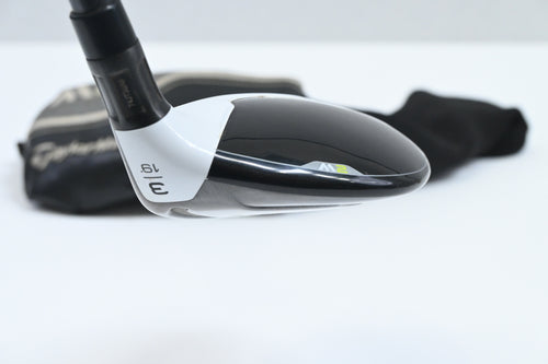 Taylormade M2 2017 #3 Hybrid / 19 Degree / Stiff Flex Speeder 869 Evolution