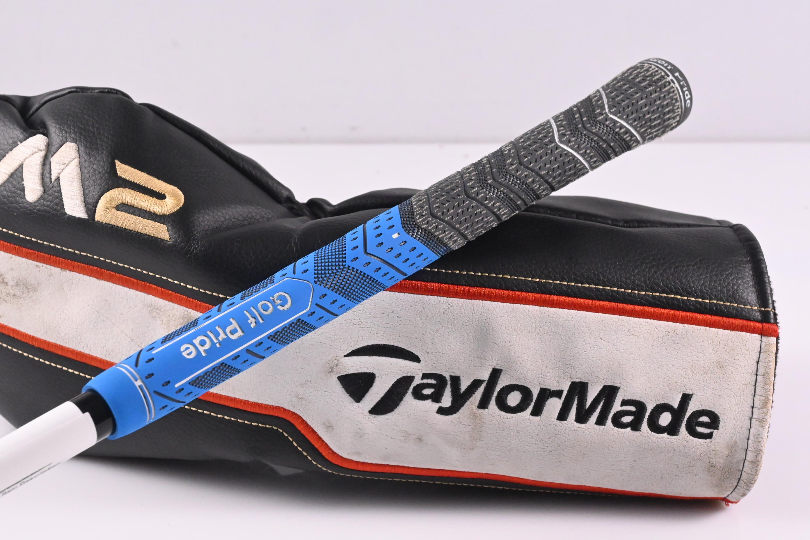 Taylormade M2 2016 Driver / 10.5 Degree / Stiff Flex Kai'li Blue 60 Shaft