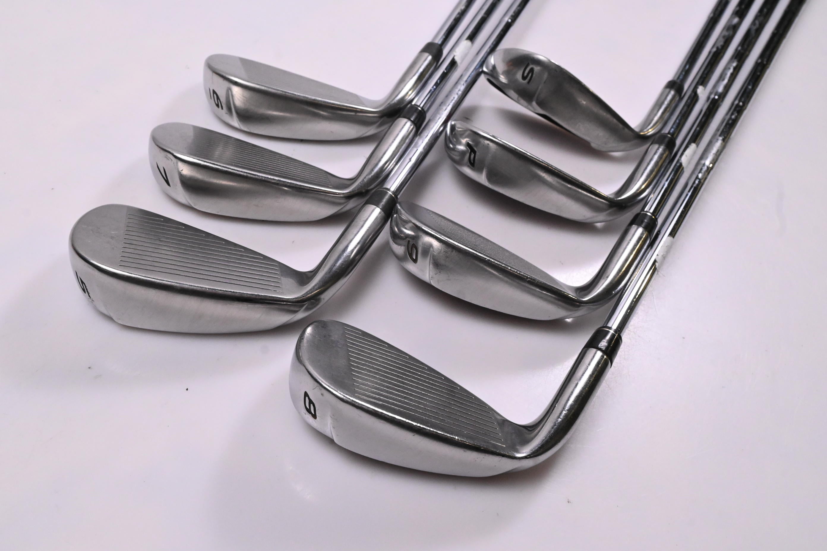 Taylormade Aeroburner Irons / 5-PW+SW / Regular Flex Taylormade Shafts
