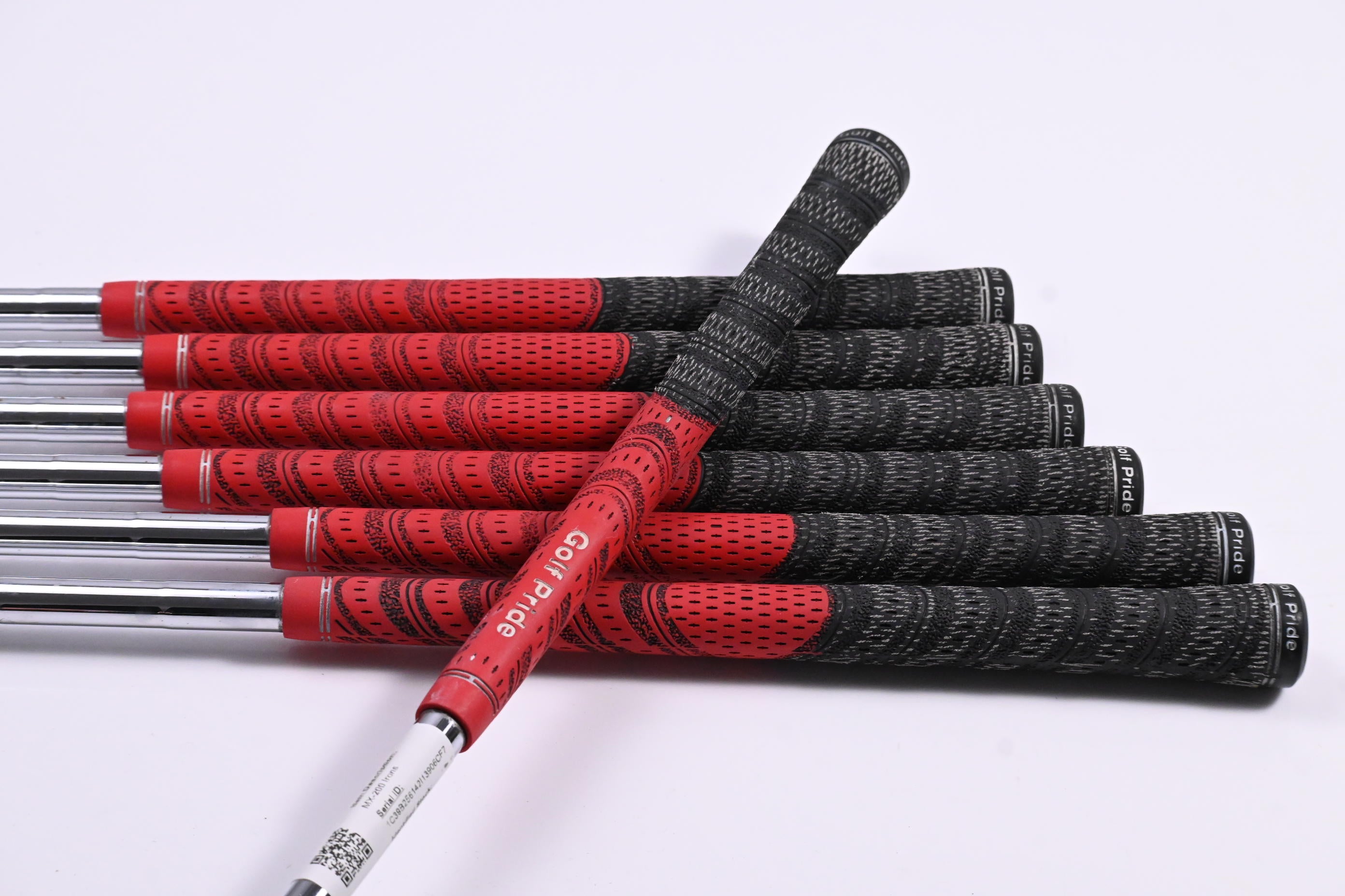 Mizuno MX-200 Irons / 4-PW / Regular Flex Dynamic Gold R300 Shafts