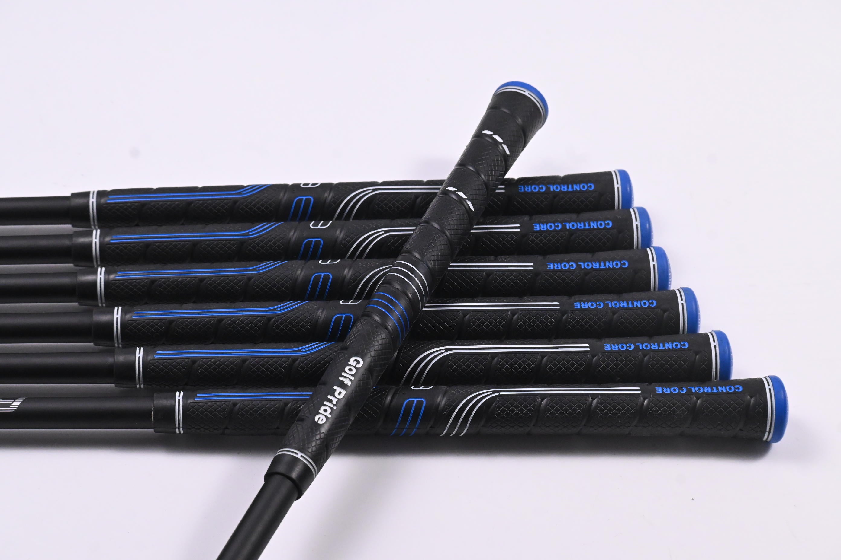 Taylormade Qi Max Irons / 6-PW+AW+SW / Senior Flex KBS REAX HL 50 Shafts