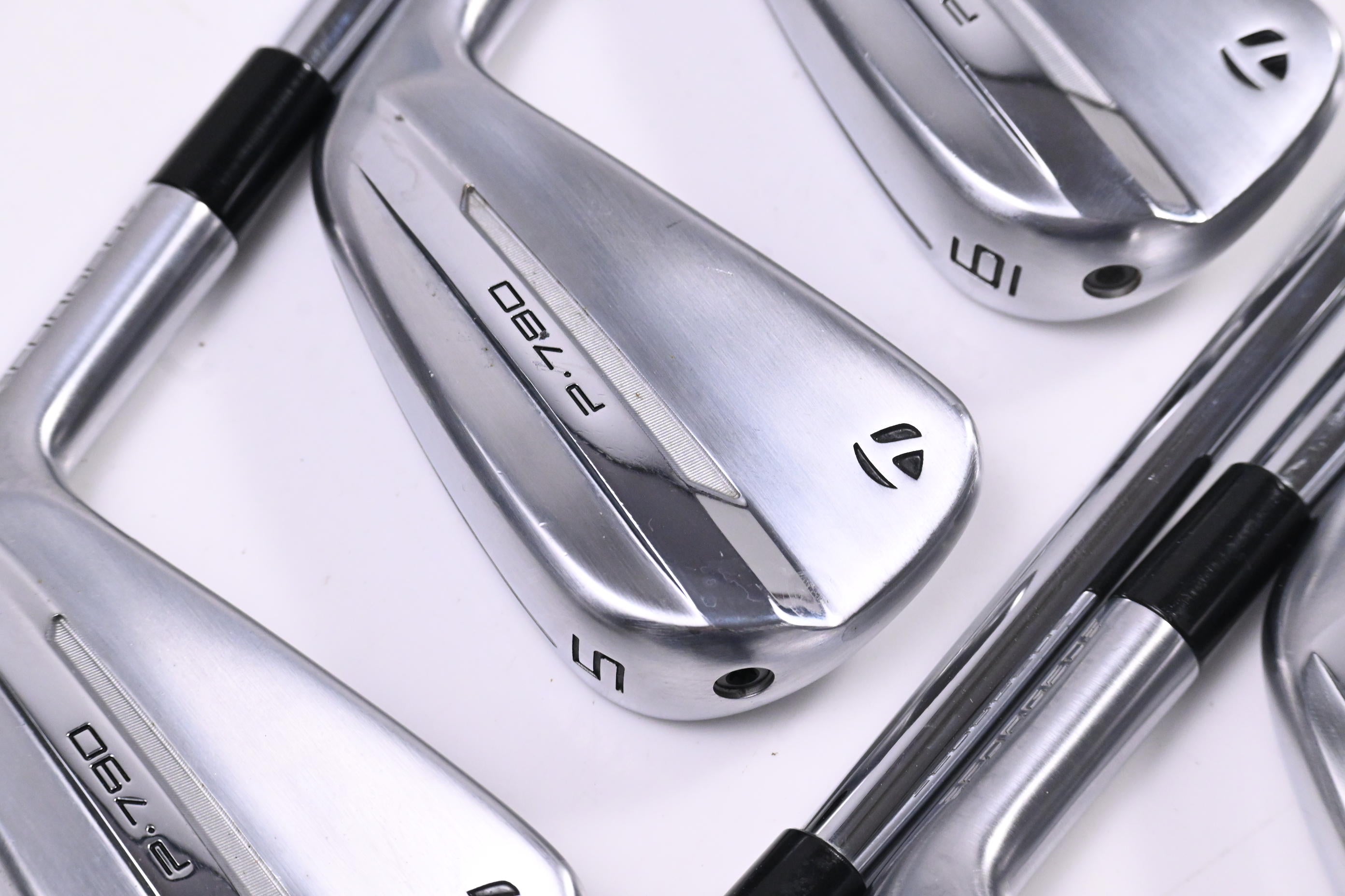 Taylormade P790 2025 Irons / 4-PW / Regular Flex N.S.Pro Modus3 Tour 105 Shafts