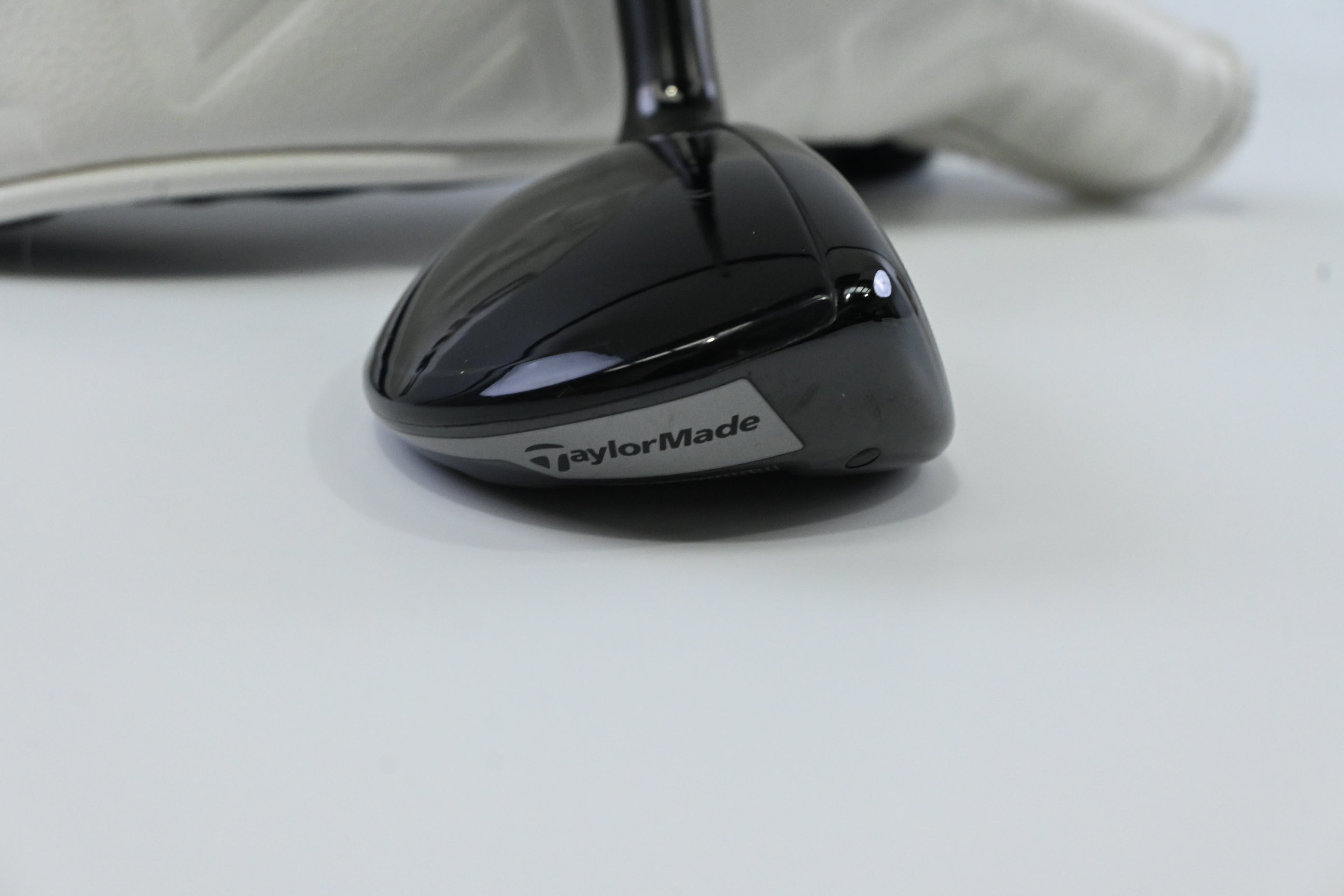 Taylormade Qi10 #4 Hybrid / 22 Degree / X-Flex HZRDUS Gen 4 Black 90 Shaft
