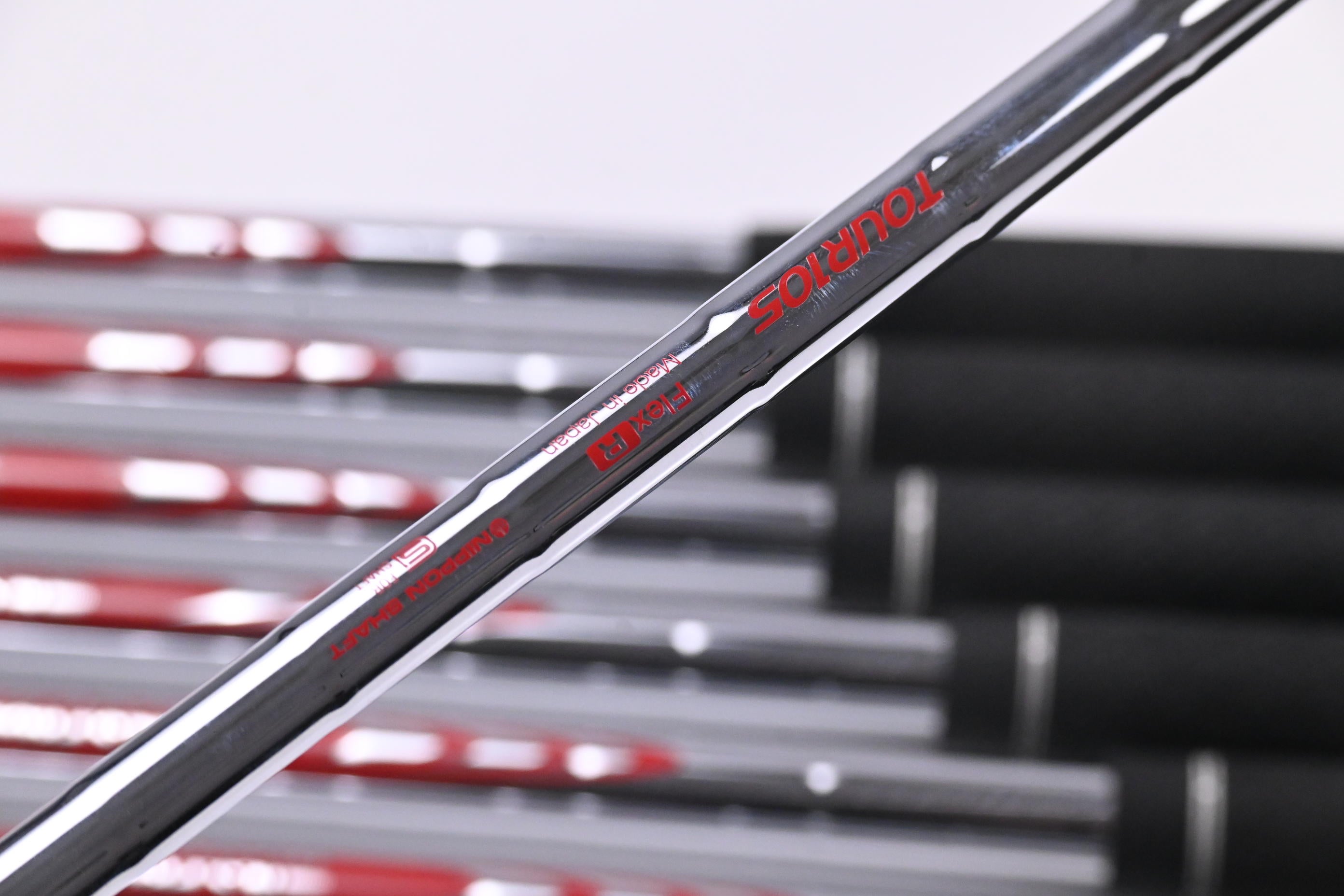 Taylormade P790 2025 Irons / 4-PW / Regular Flex N.S.Pro Modus3 Tour 105 Shafts