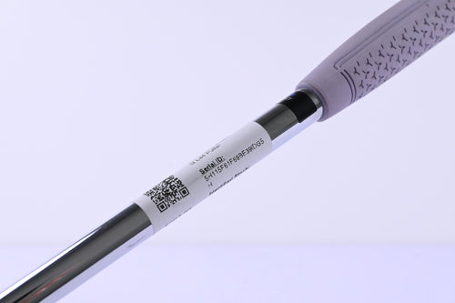 Ladies Ping G Le4 Oslo Putter / Black Dot / 33 Inch