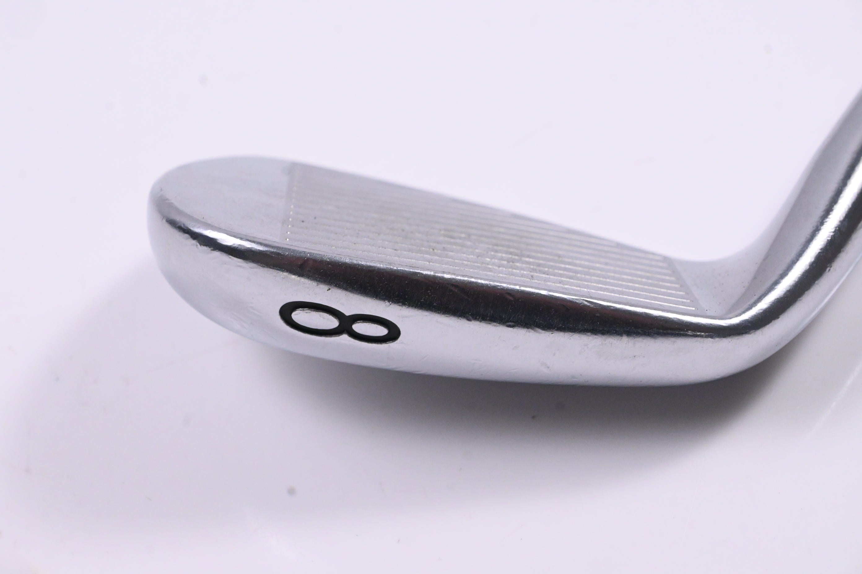 Titleist 620 MB #8 Iron / Stiff Flex Dynamic Gold 120 S400 Tour Issue Shaft