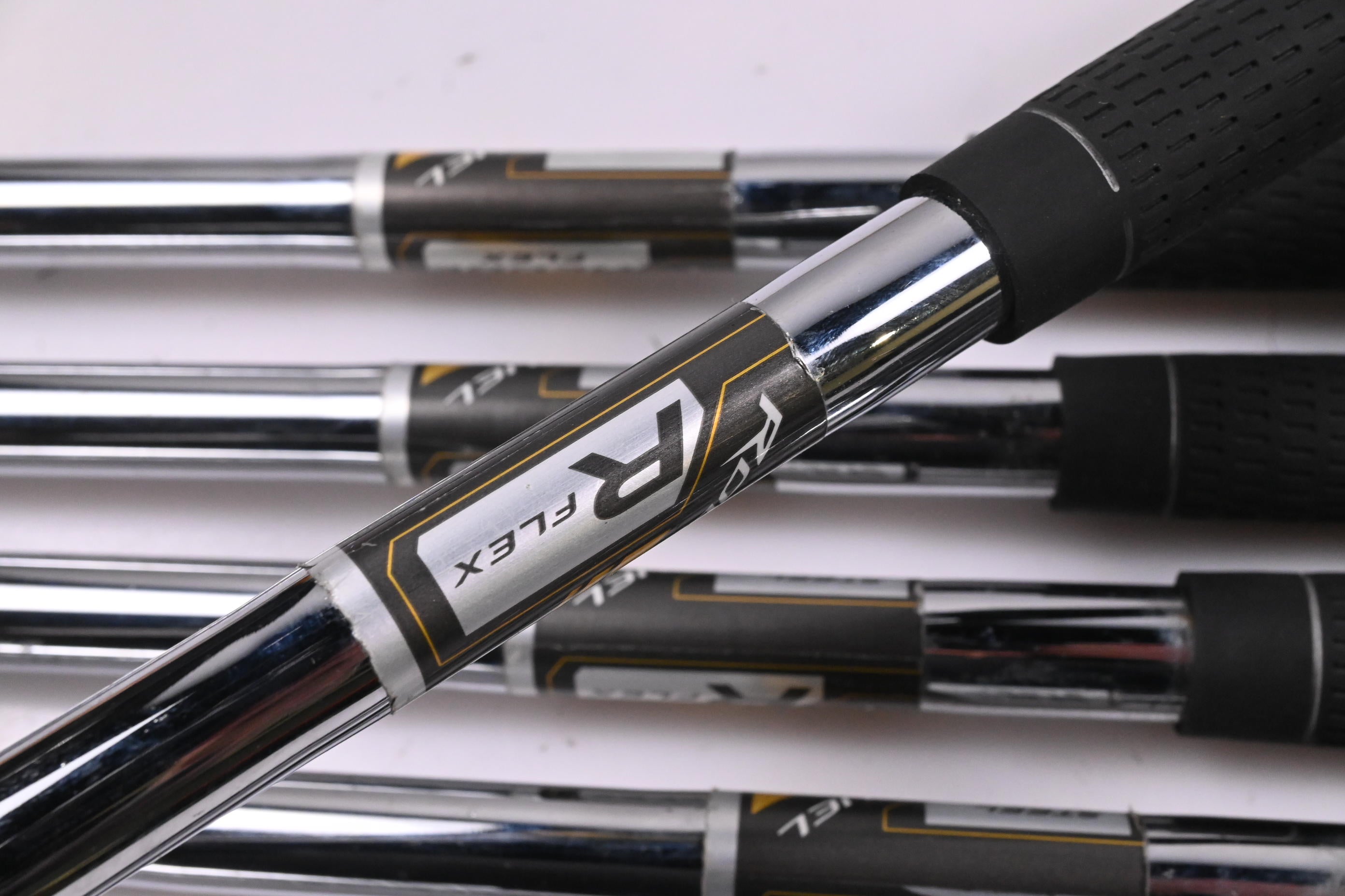Taylormade Rocketbladez HL Irons / 4-PW / Regular Flex RocketFuel 85 Shafts
