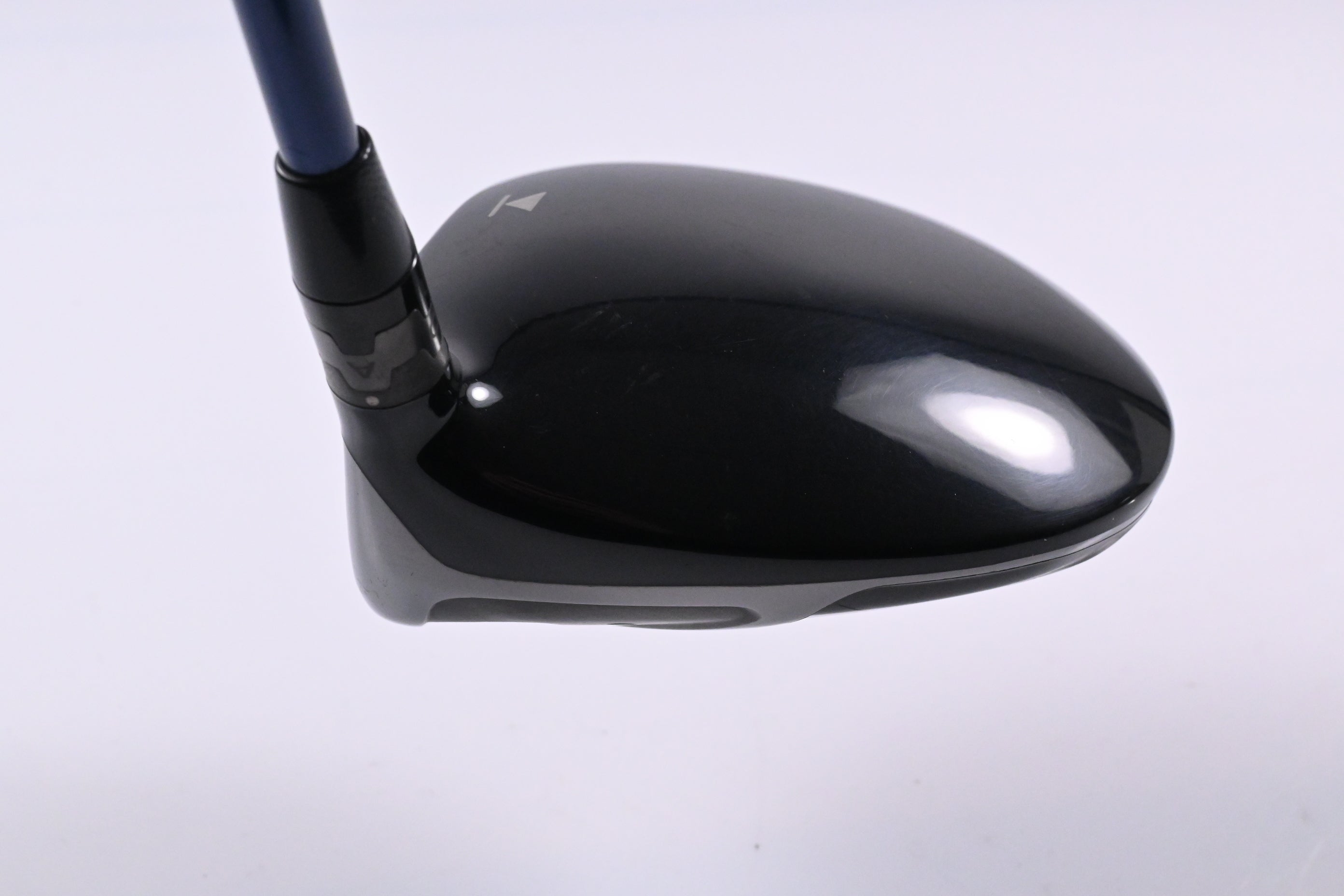 Titleist 910 D2 Driver / 9.5 Degree / Stiff Flex Diamana Kai'li 65 Shaft