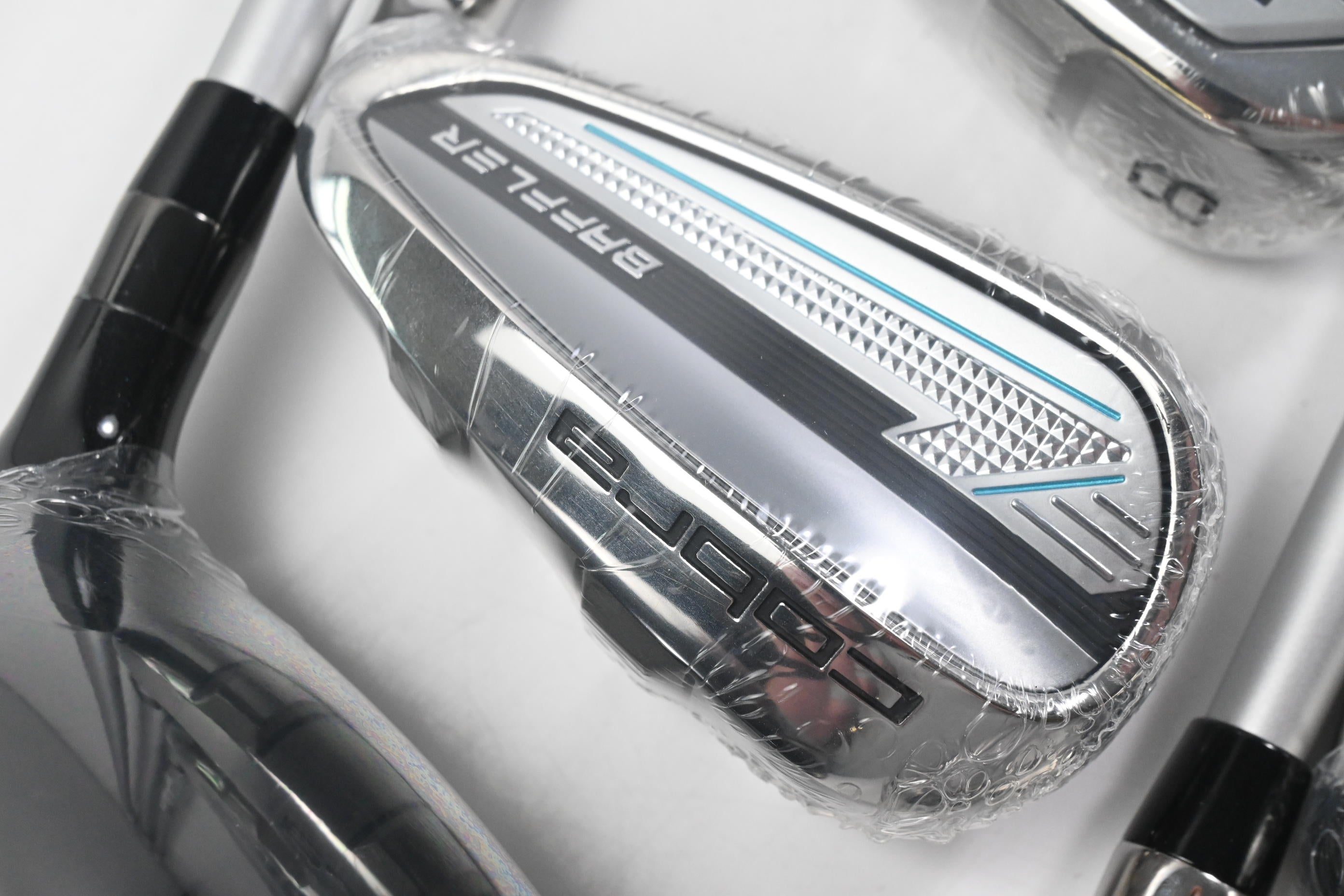 Ladies Cobra Baffler Irons / 6H+7-PW+SW / Ladies Flex Ultralite 45 Shafts