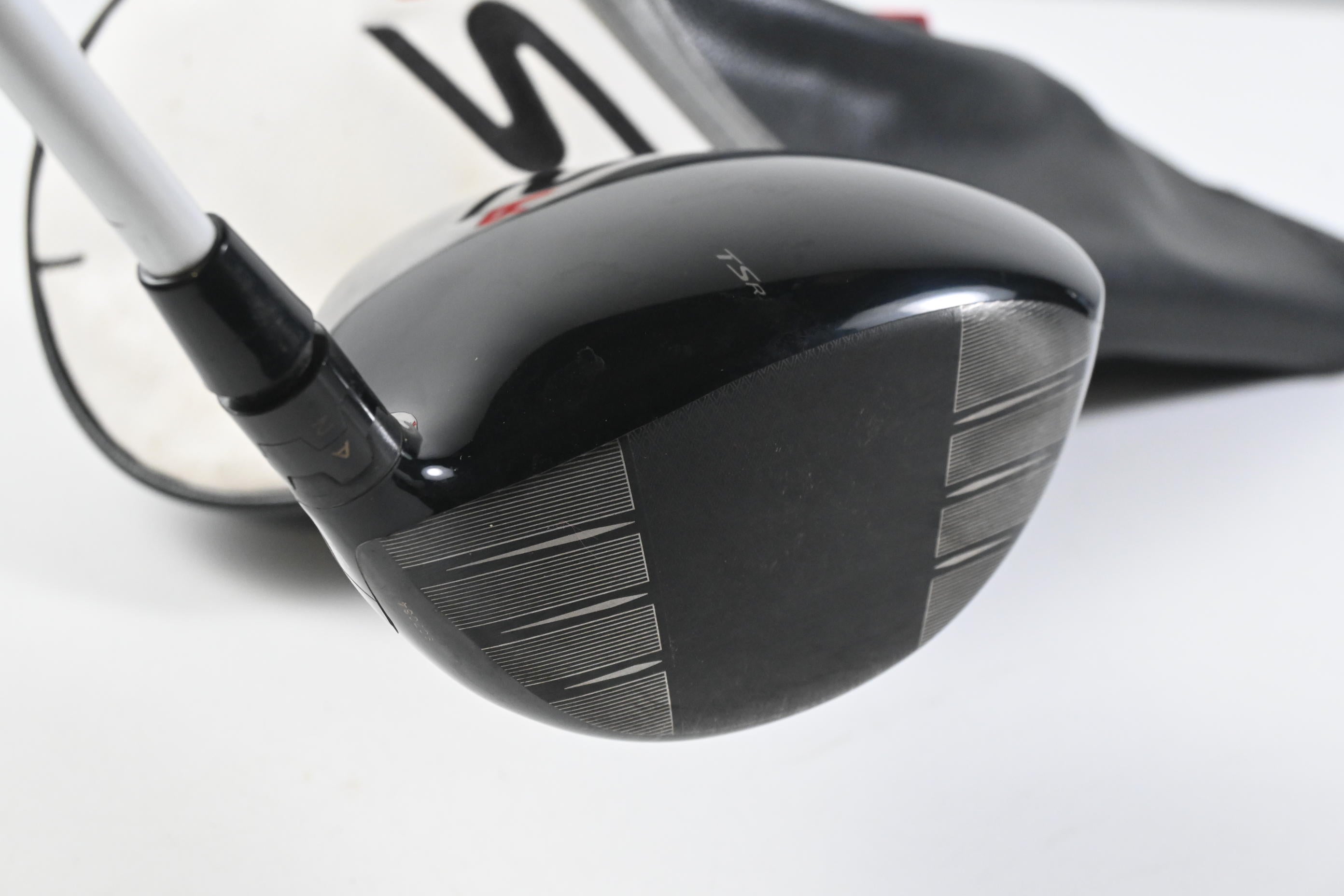 Left Hand Titleist TSR2 Driver / 9 Degree / Senior Flex Fujikura Speeder 565