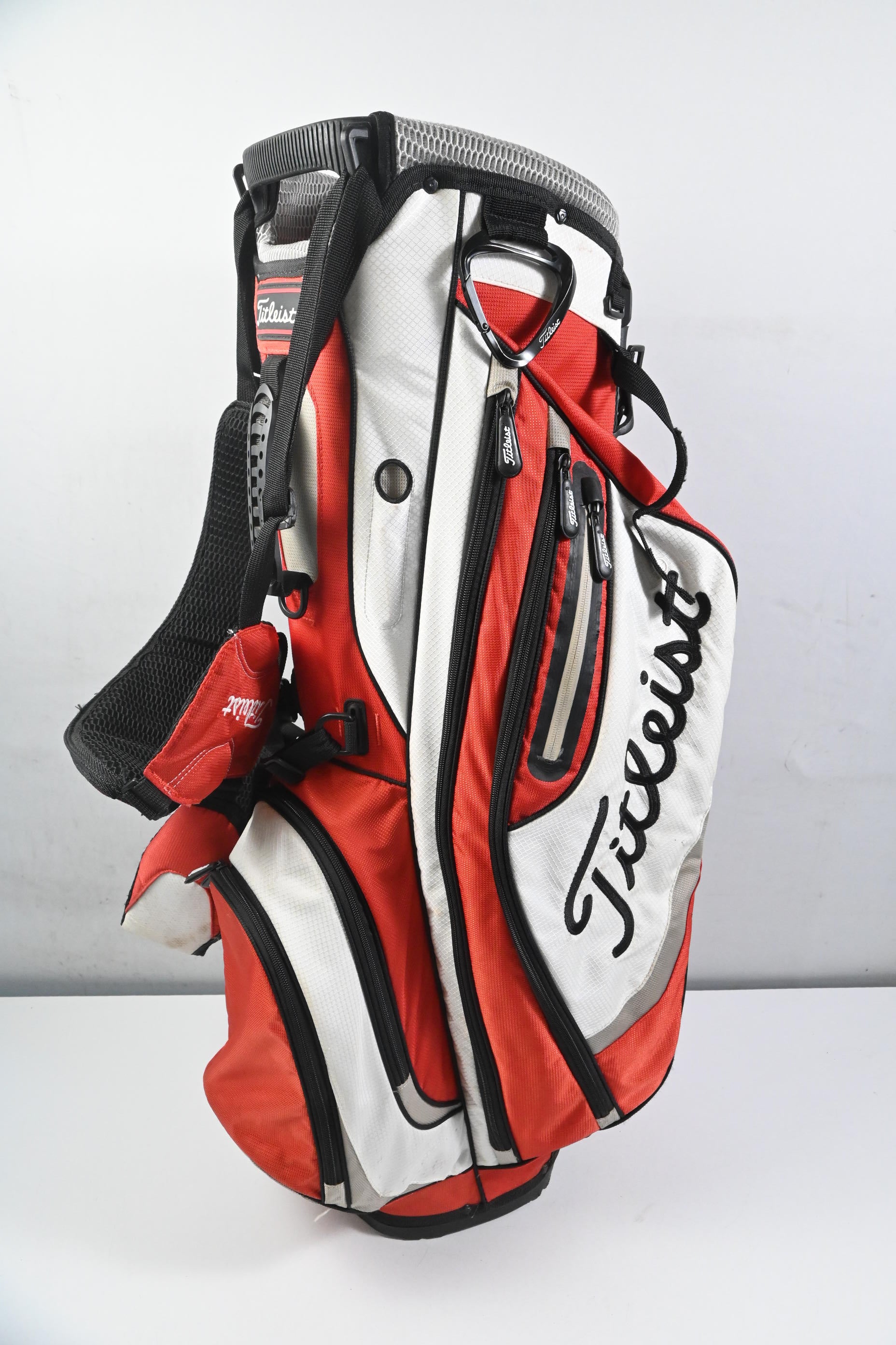 Titleist Stand Bag / 4-Way Divider / Red, White