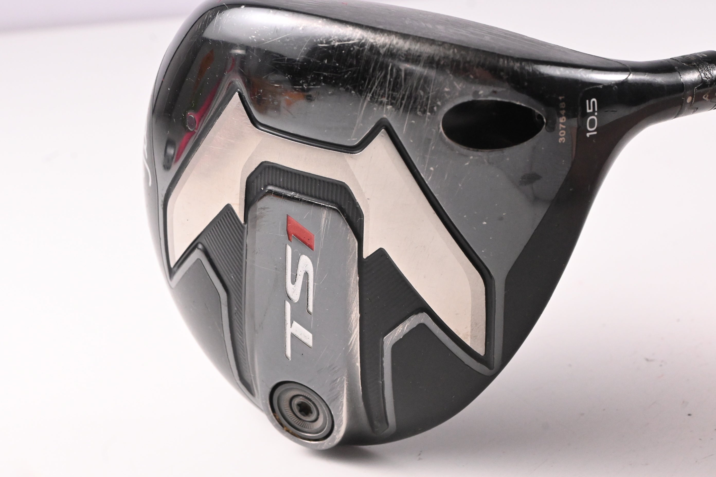 Titleist TS1 Driver / 10.5 Degree / Stiff Flex Aldila RIP Phenom 70 Shaft