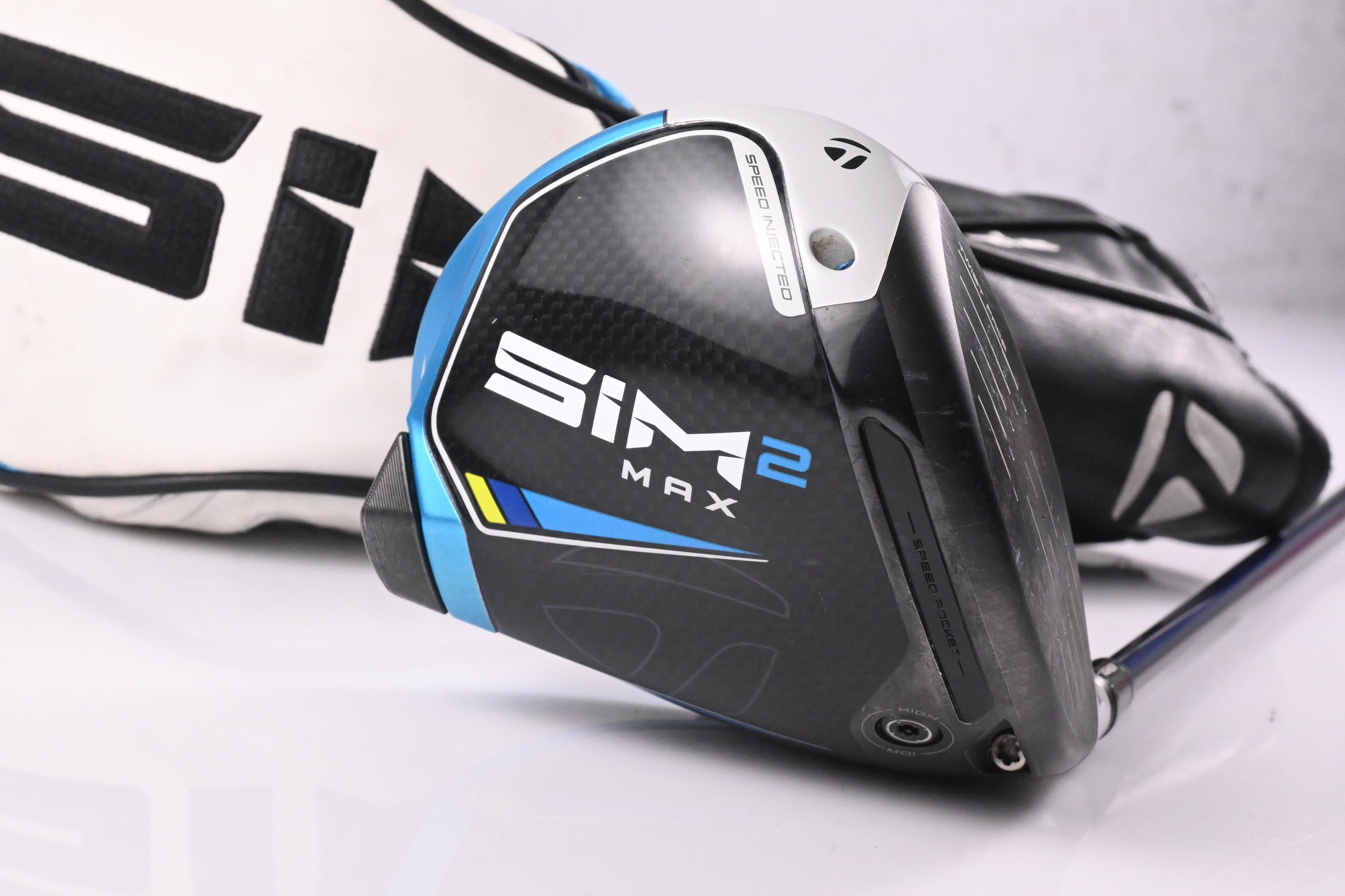 Taylormade SIM2 Max Driver / 9 Degree / Stiff Flex Fujikura Ventus Blue 5 Shaft