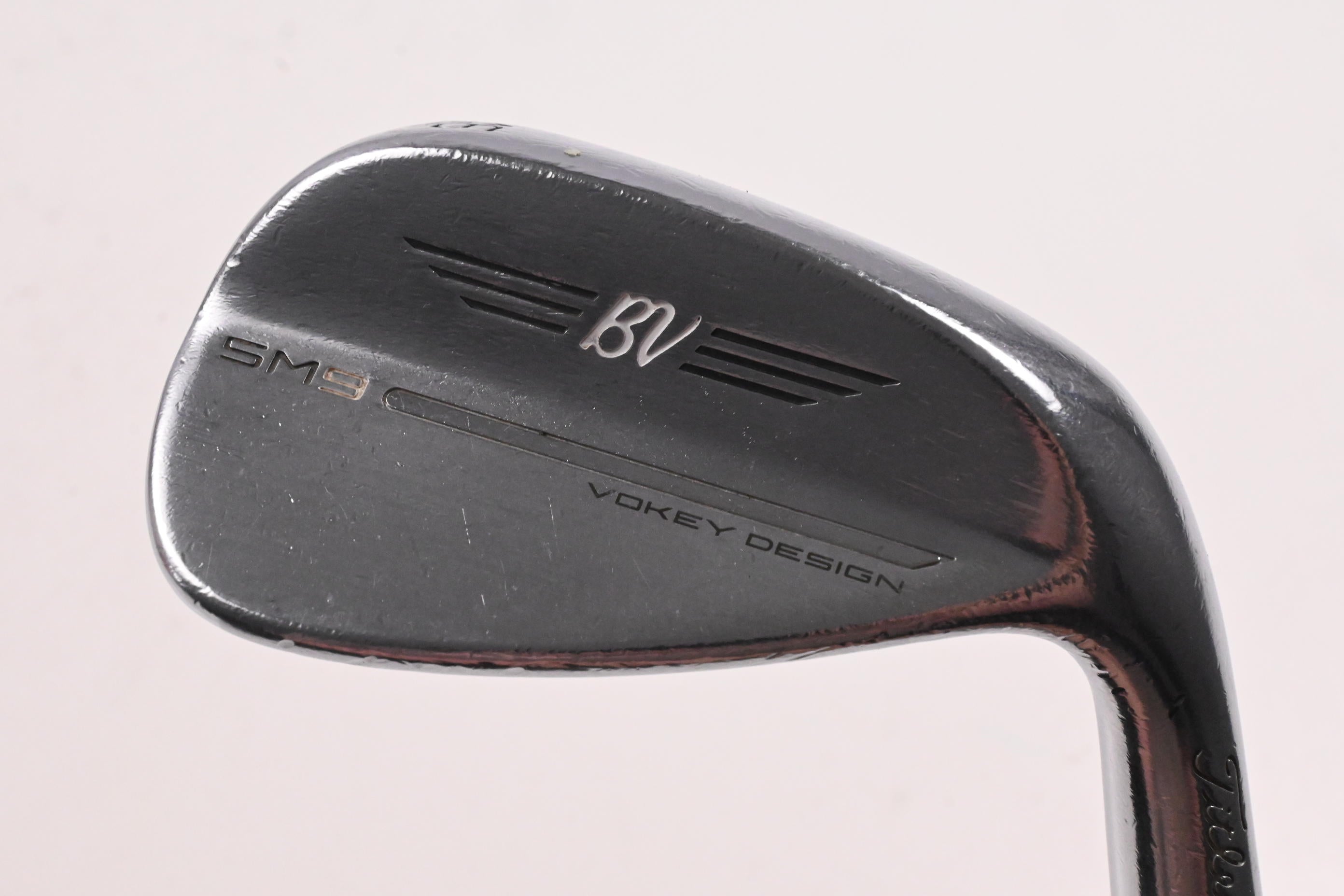 Titleist Vokey SM9 Pitching Wedge / 46 Degree / X-Flex KBS Tour Shaft