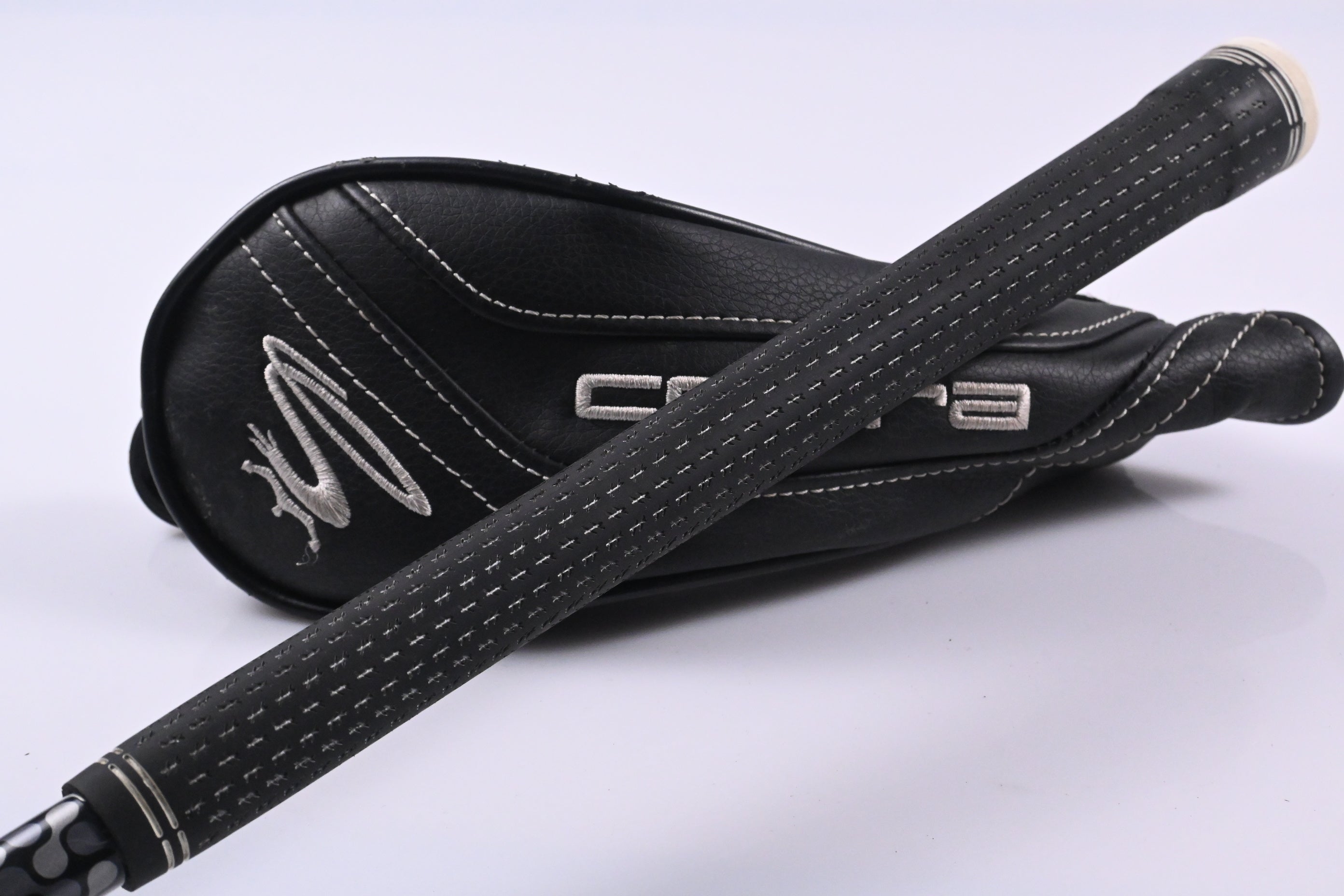 Left Hand Cobra King F9 #3 Hybrid / 19 Degree / Regular Flex Fujikura Atmos