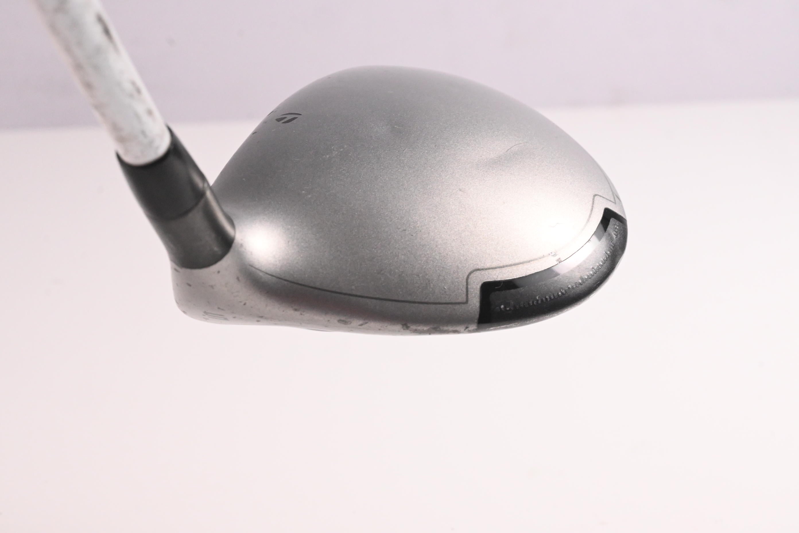 Taylormade SLDR #5 Wood / 18 Degree / Regular Flex Fujikura Speeder665 Shaft
