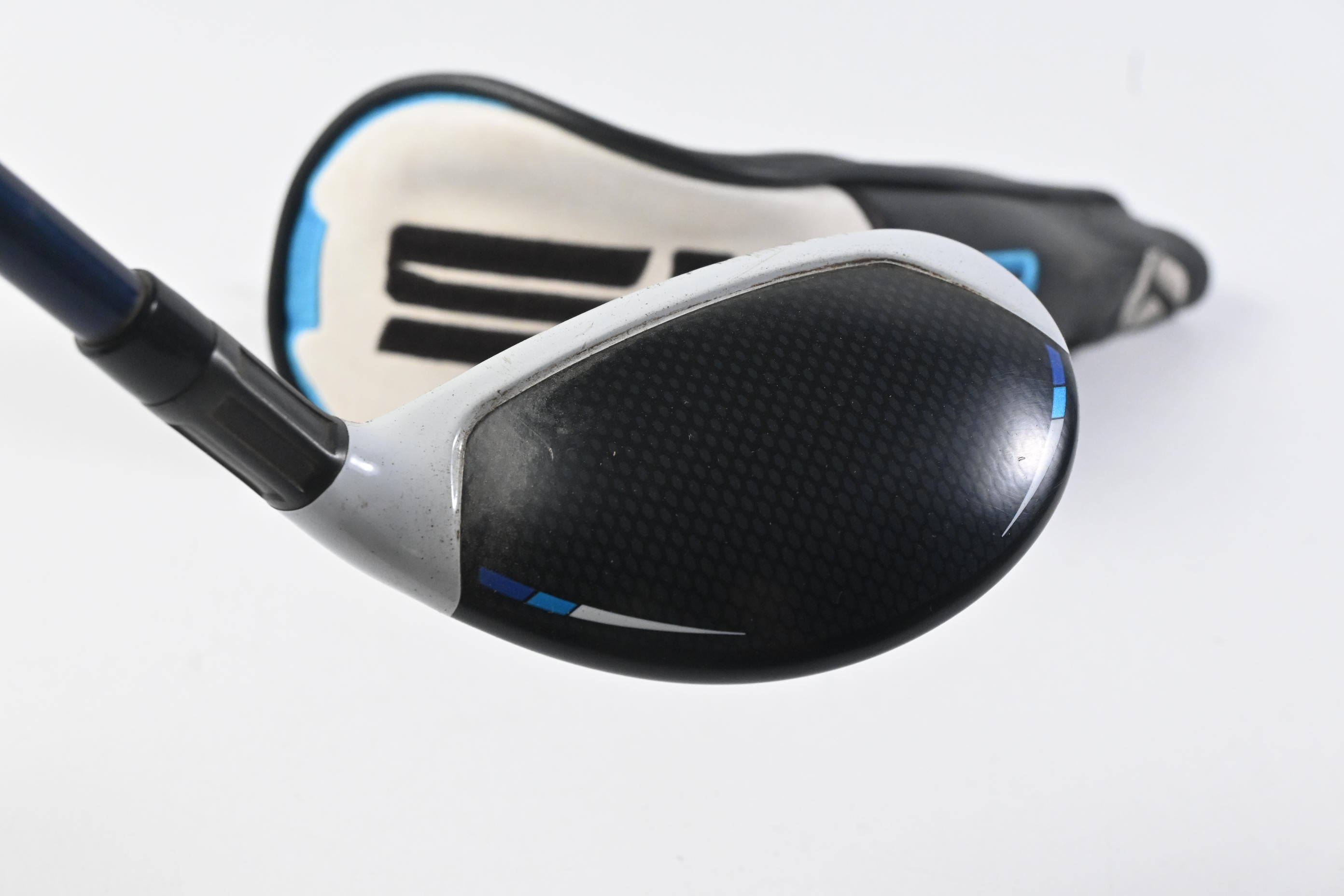 Taylormade SIM2 Max #3 Hybrid / 19 Degree / Regular Flex Fujikura Ventus Blue 6
