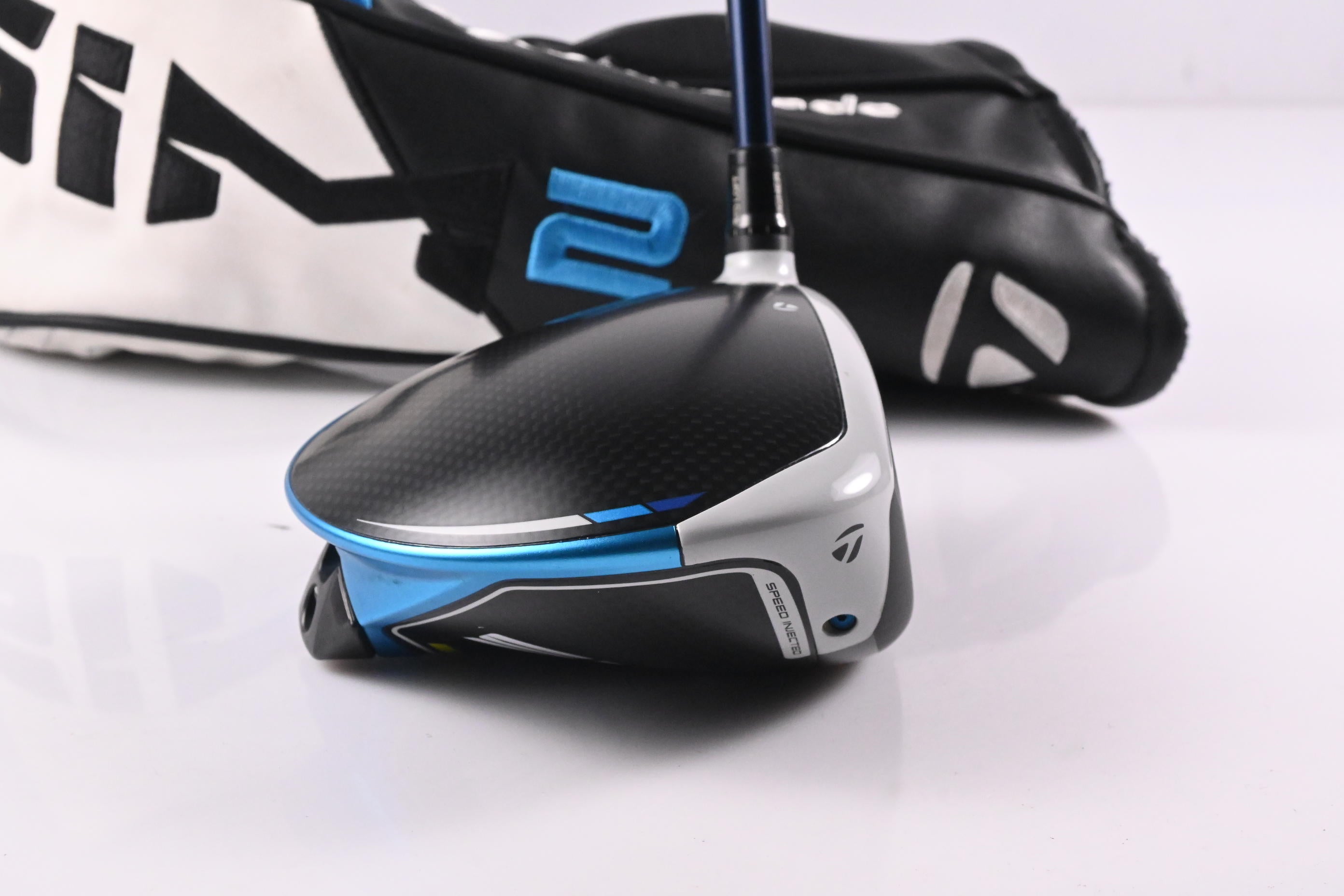 Taylormade SIM2 Max Driver / 9 Degree / Stiff Flex Fujikura Ventus Blue 5 Shaft
