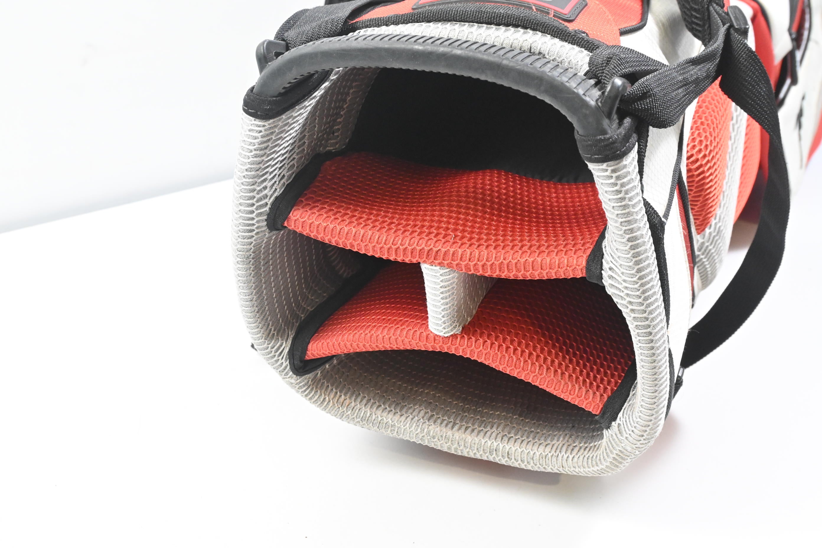 Titleist Stand Bag / 4-Way Divider / Red, White