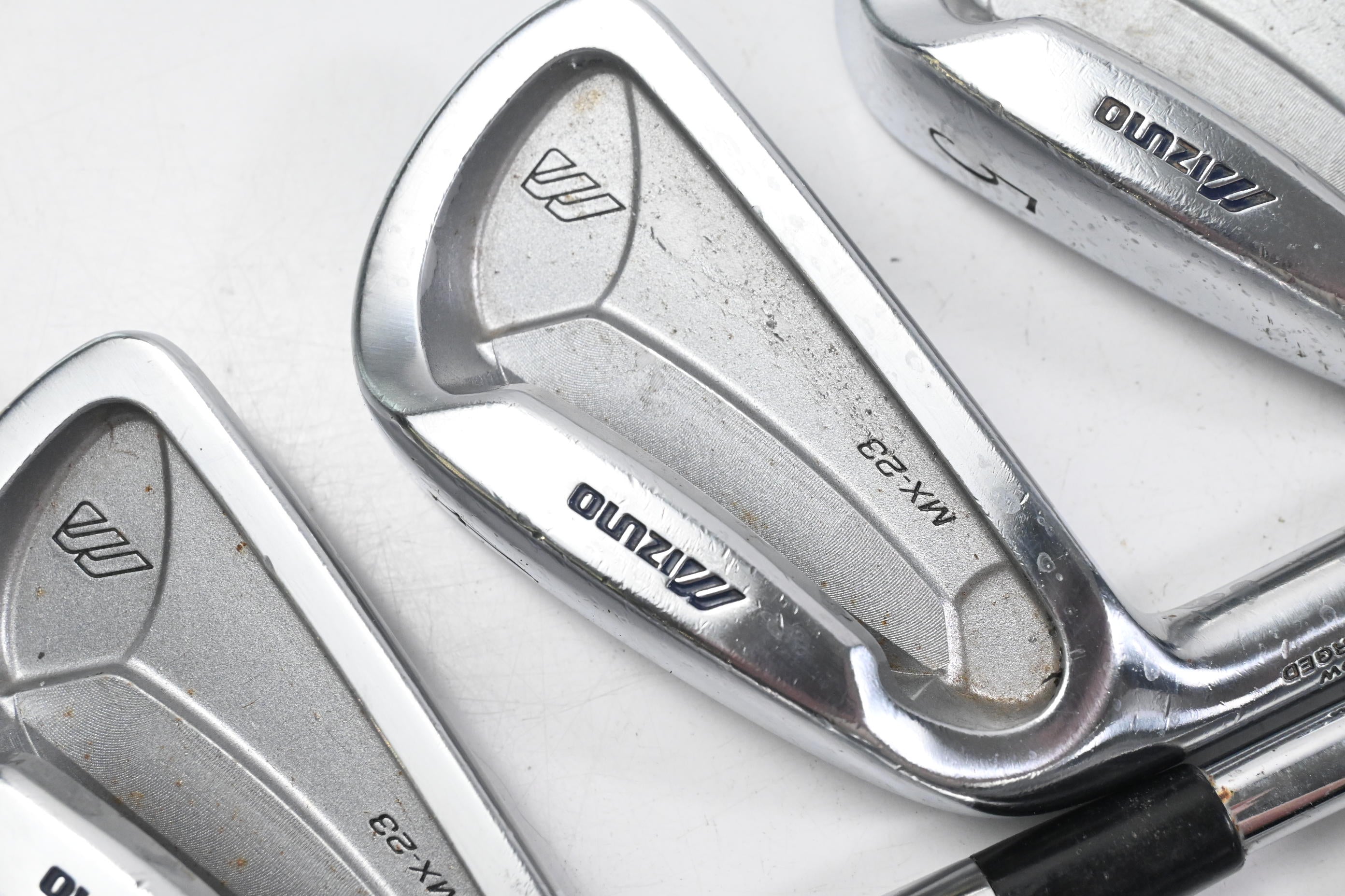 Left Hand Mizuno MX-23 Irons / 3-PW / Regular Flex Dynamic Gold Lite R300 Shafts