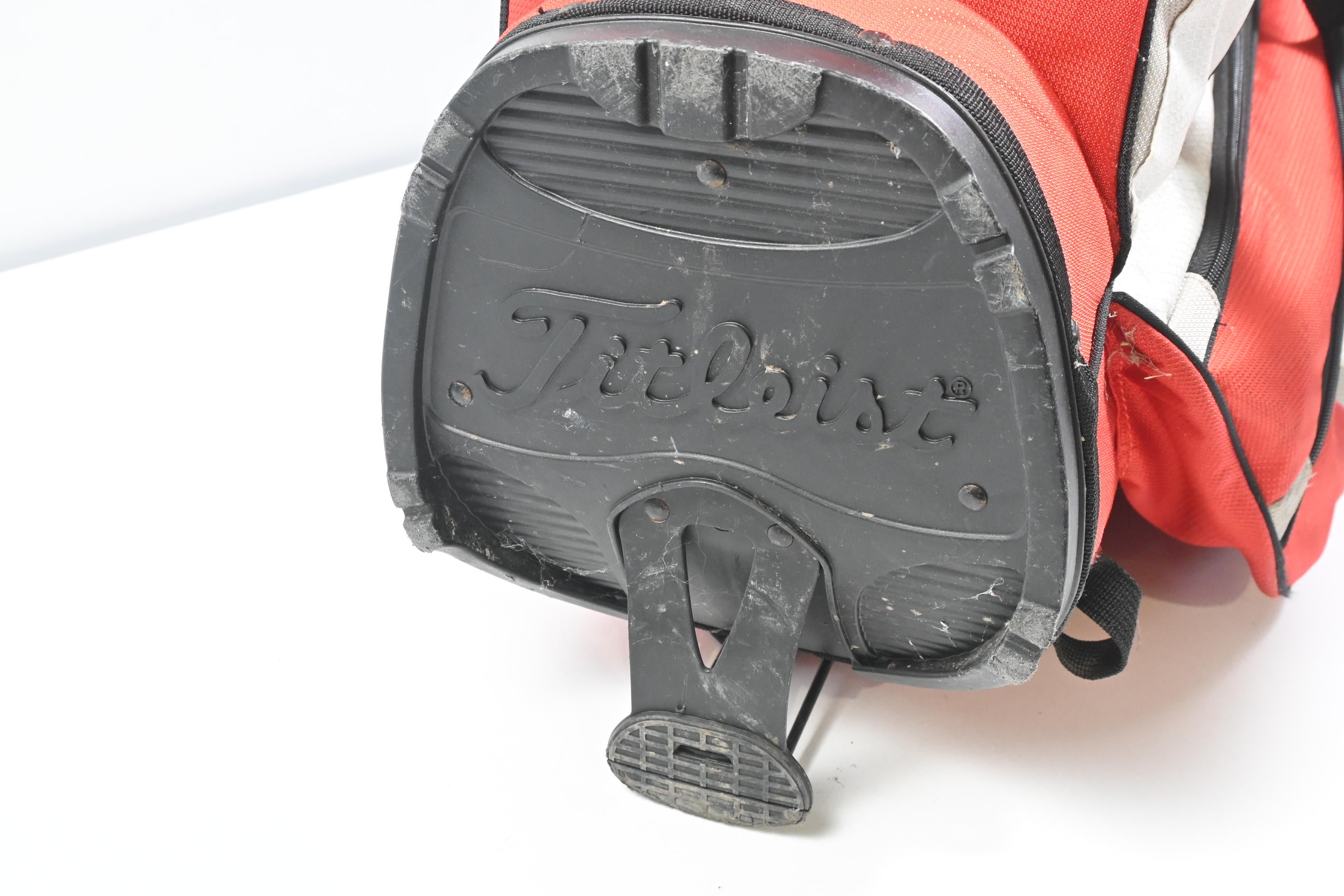 Titleist Stand Bag / 4-Way Divider / Red, White