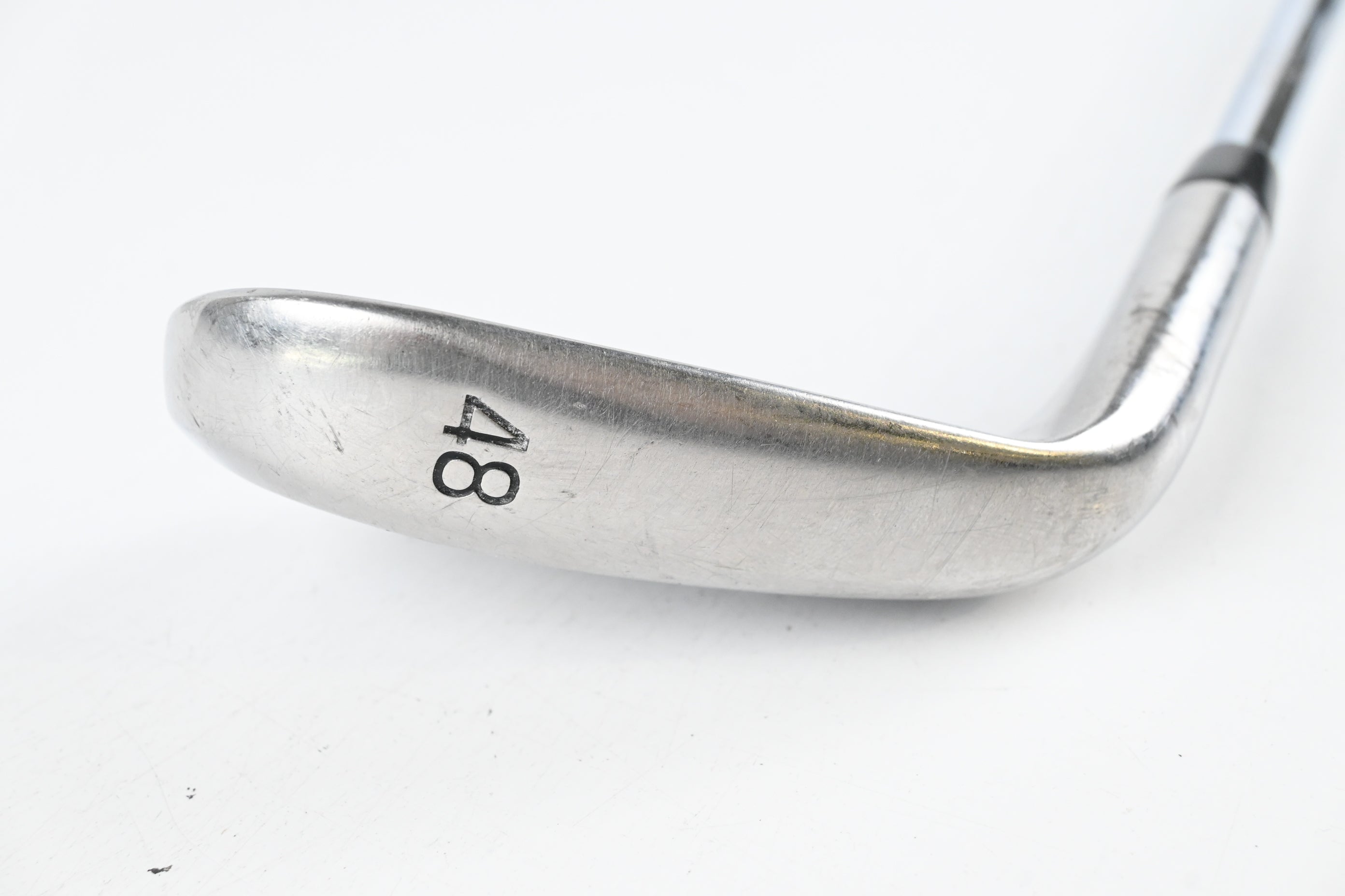 Titleist 718 AP1 Pitching Wedge / 48 Degree / Stiff Flex AMT Red S300 Shaft