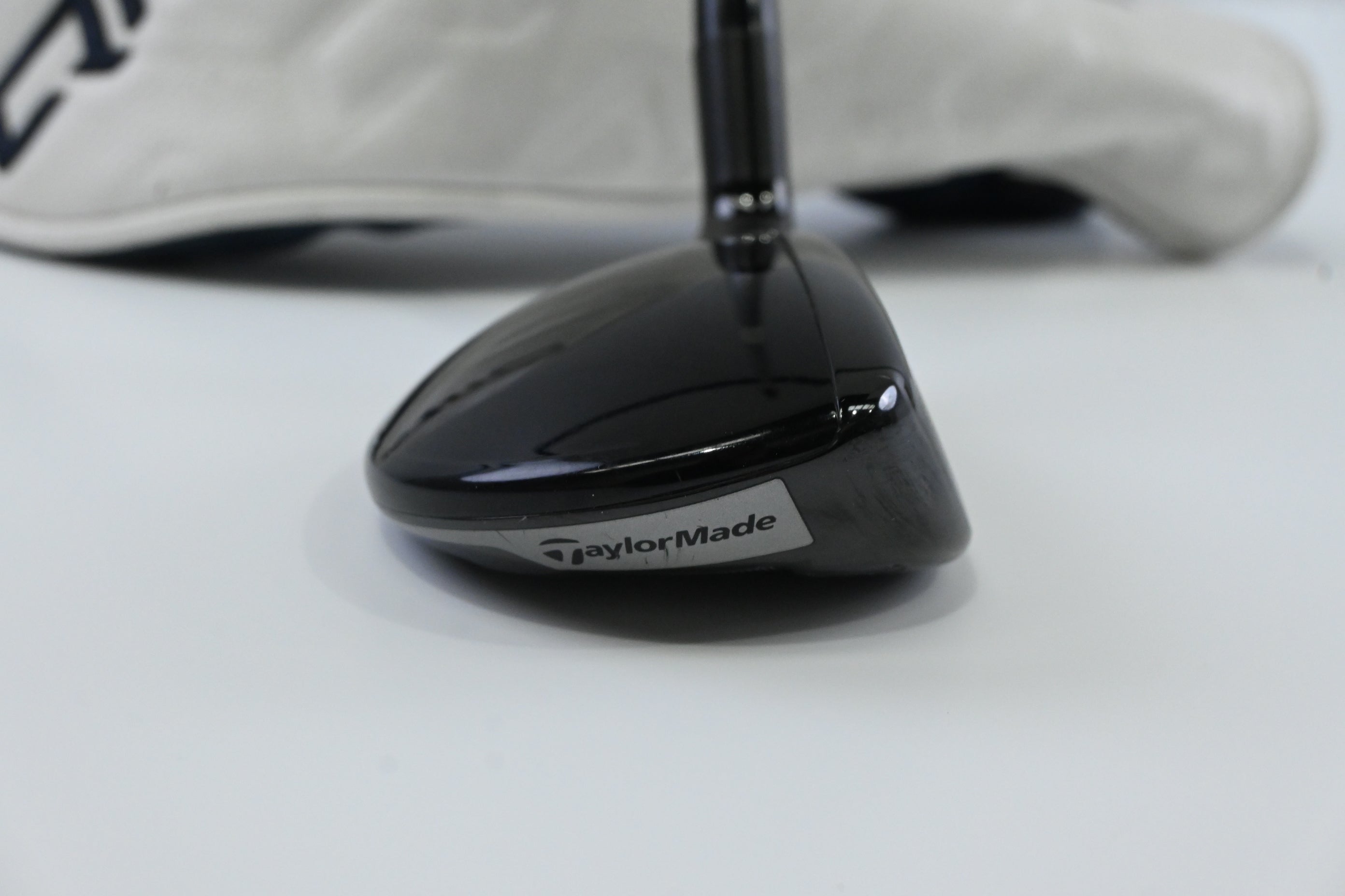Taylormade Qi10 Max #4 Hybrid / 23 Degree / Senior Flex Fujikura Speeder NX TCS