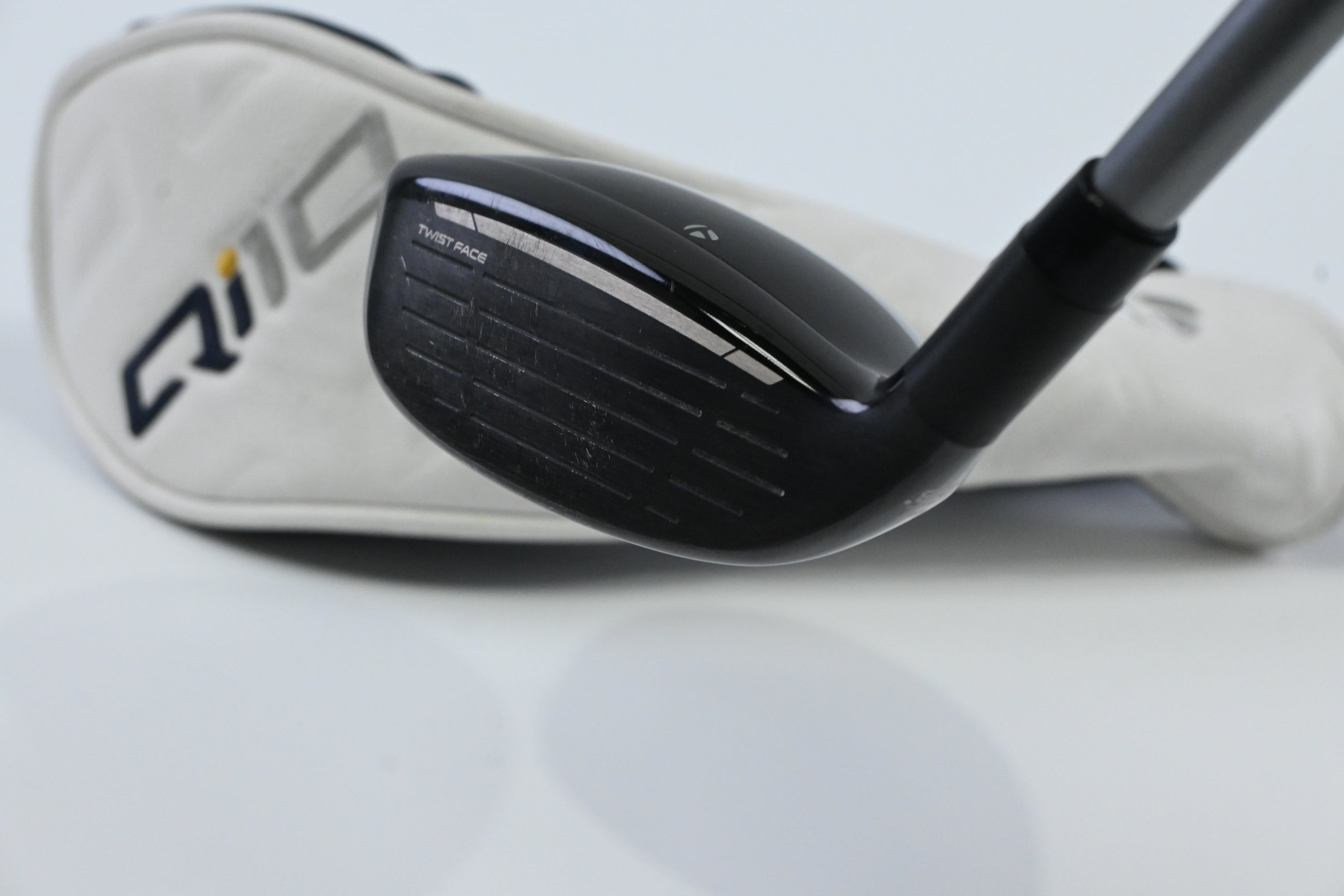 Taylormade Qi10 Max #4 Hybrid / 23 Degree / Senior Flex Fujikura Speeder NX TCS